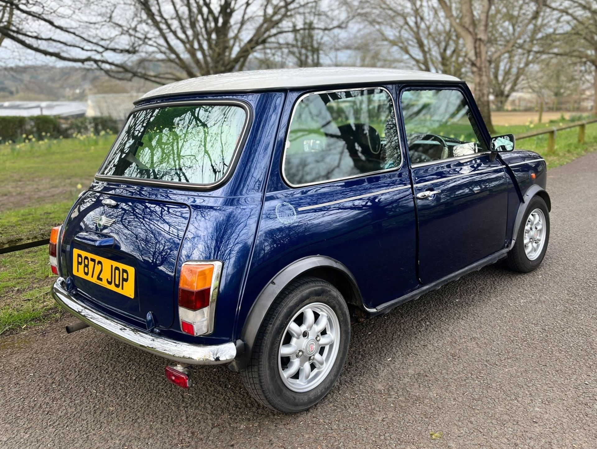1997 MINI COOPER MPI Registration Number: P872 JOP Chassis Number: SAXXNNAZEBD141820 Recorded - Image 3 of 13