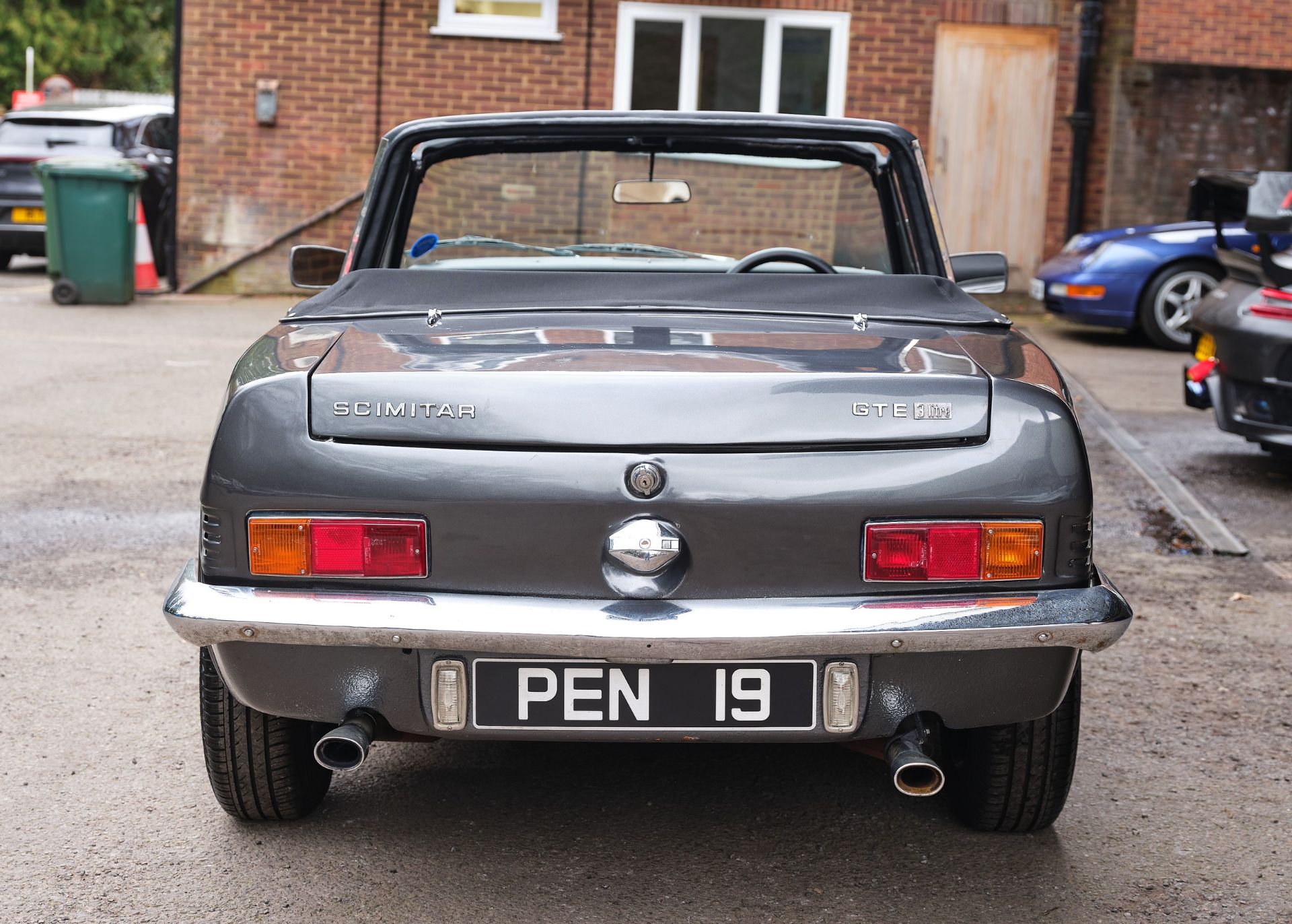 1971 RELIANT SCIMITAR GTE CONVERTIBLE Registration Number: TBA Chassis Number: 452221 Recorded - Image 6 of 47