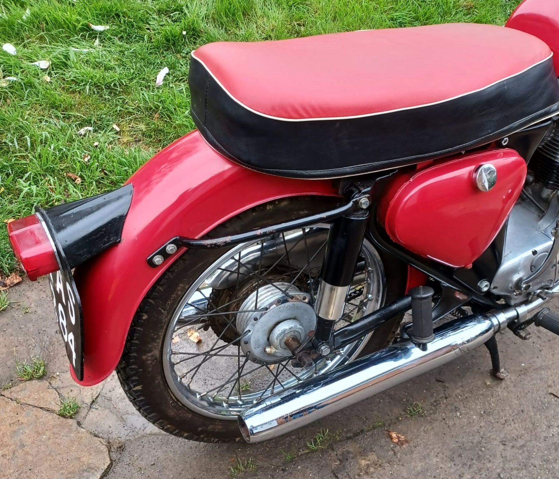 1961 NORTON NAVIGATOR 350CC Registration Number: XAS 284 Frame Number: 1998829 Recorded Mileage: - Image 4 of 7