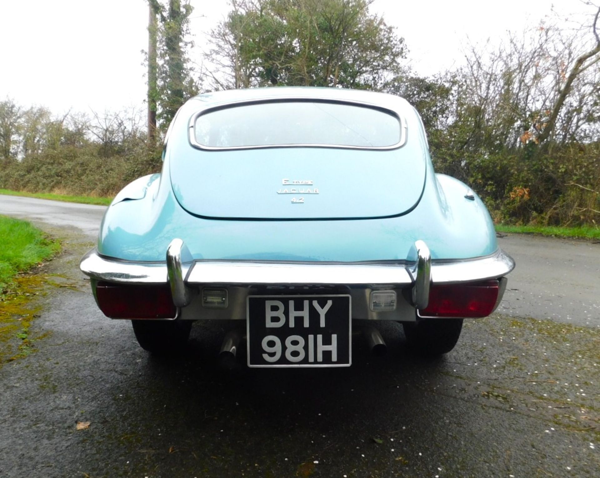 1970 JAGUAR E-TYPE SERIES II 2+2 COUPE Registration Number: BHY 981H Chassis Number: P1R44144BW - Image 6 of 33