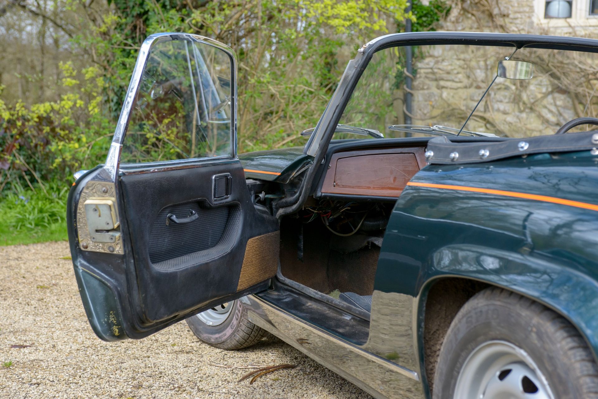 1969 LOTUS ELAN SERIES 4 BRM DROPHEAD COUPE Chassis Number: 45/9498 Registration Number: UJB 829H - Image 17 of 33