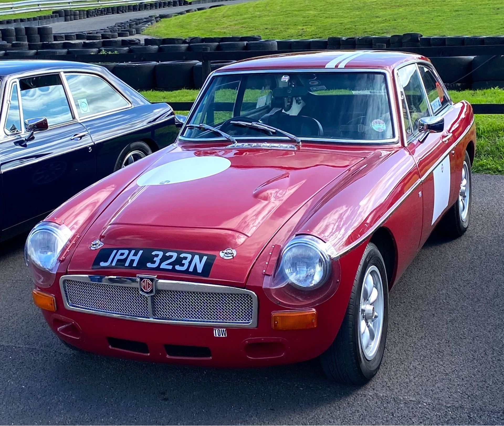 1975 MGB GT COUPE Registration Number: JPH 323N Chassis Number: GHD5-378504G Recorded Mileage: 73,