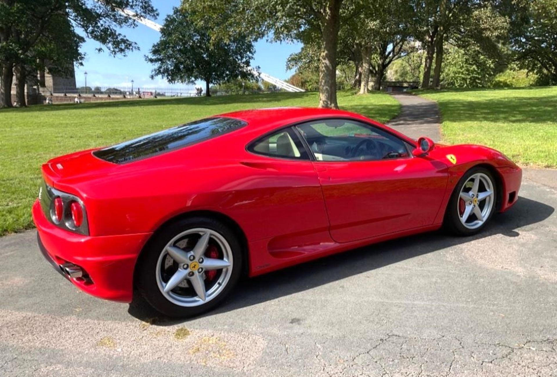 2002 FERRARI 360 MODENA F1 Registration Number: F1 ALD Chassis Number: ZFFYR51C000130696 Recorded - Image 4 of 17