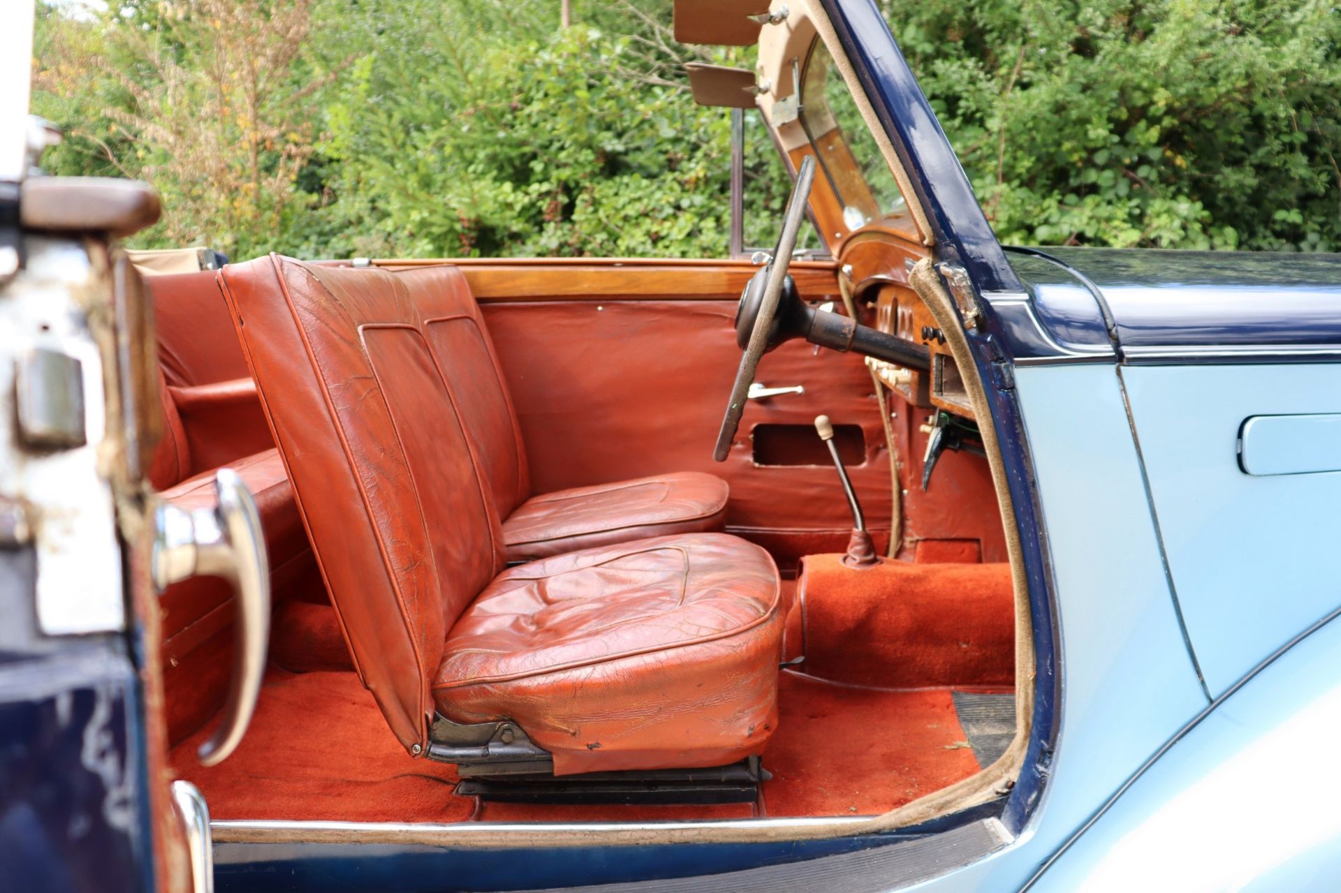 1952 ALVIS TA21 THREE-POSITION DROPHEAD COUPE Registration Number: HUJ 259 Chassis Number: 24489 - Image 29 of 44