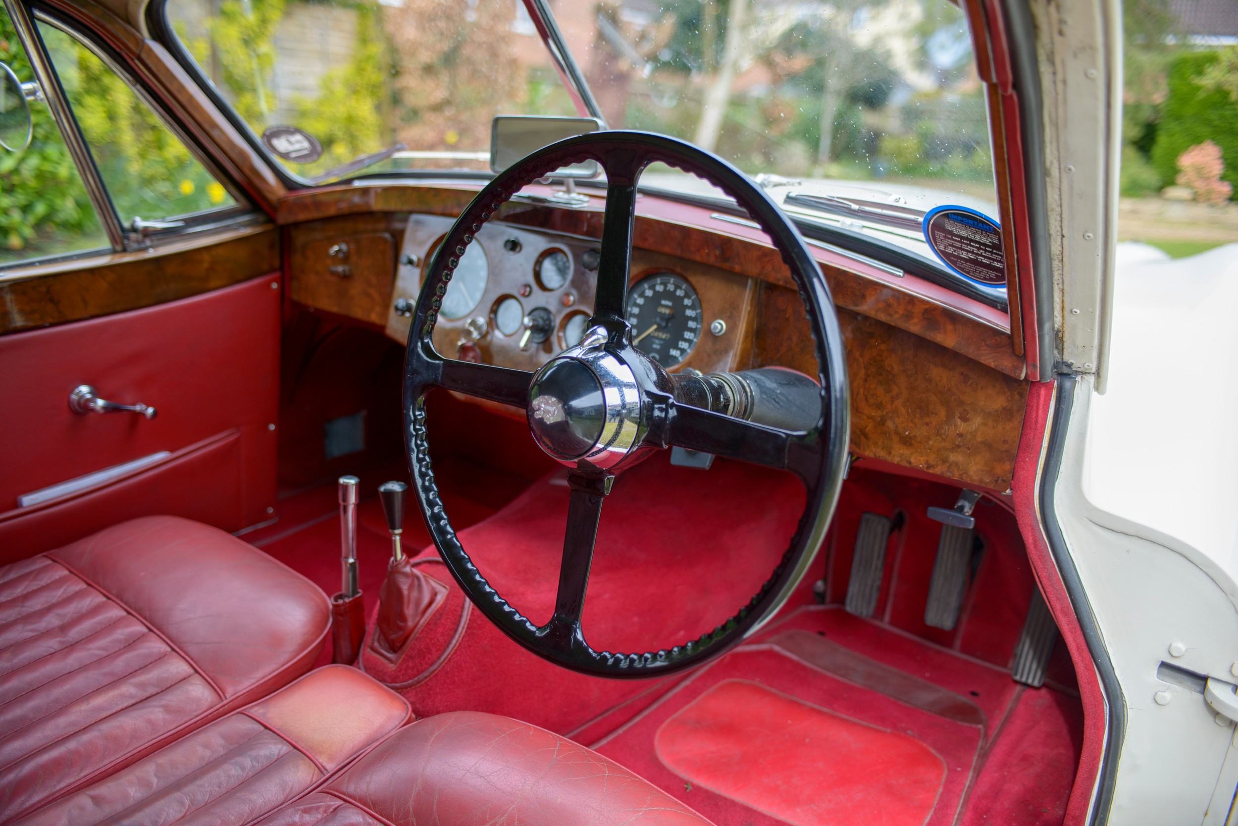 1954 JAGUAR XK120 FIXED HEAD COUPE Registration Number: BJK 966 Chassis Number: 669158 Recorded - Image 49 of 61