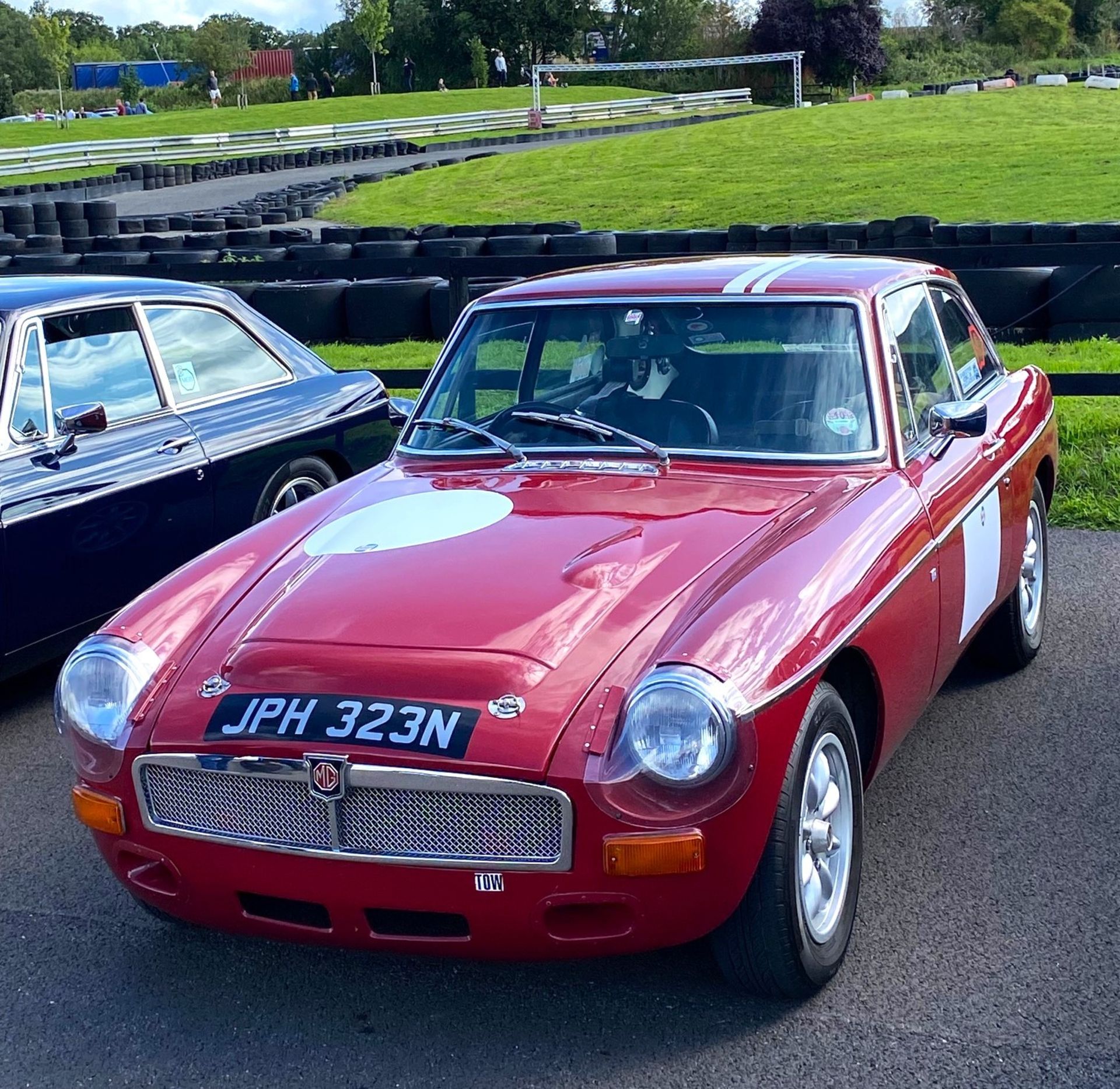 1975 MGB GT COUPE Registration Number: JPH 323N Chassis Number: GHD5-378504G Recorded Mileage: 73, - Image 2 of 17