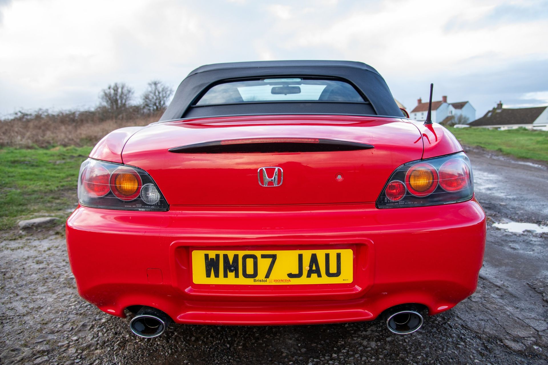 2007 HONDA S2000 Registration Number: WM07 JAU Chassis Number: JHMAP11207S200009 Recorded Mileage: - Bild 20 aus 26