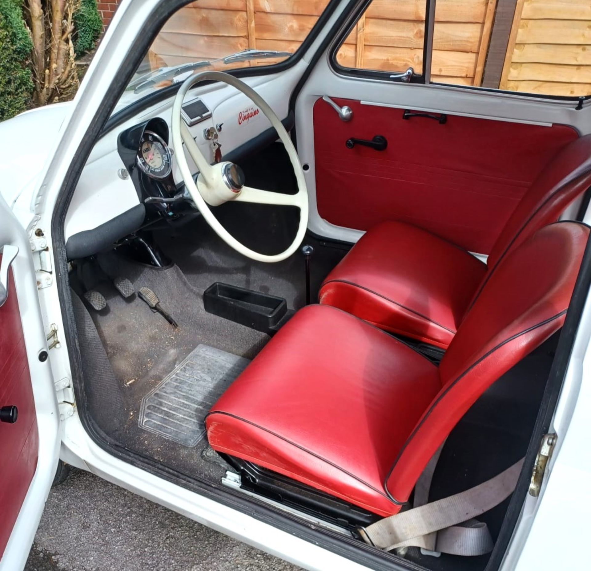 1965 FIAT 500F SALOON Registration Number: TEU 235C Chassis Number: 110F0954214 Recorded Mileage: - Image 7 of 15