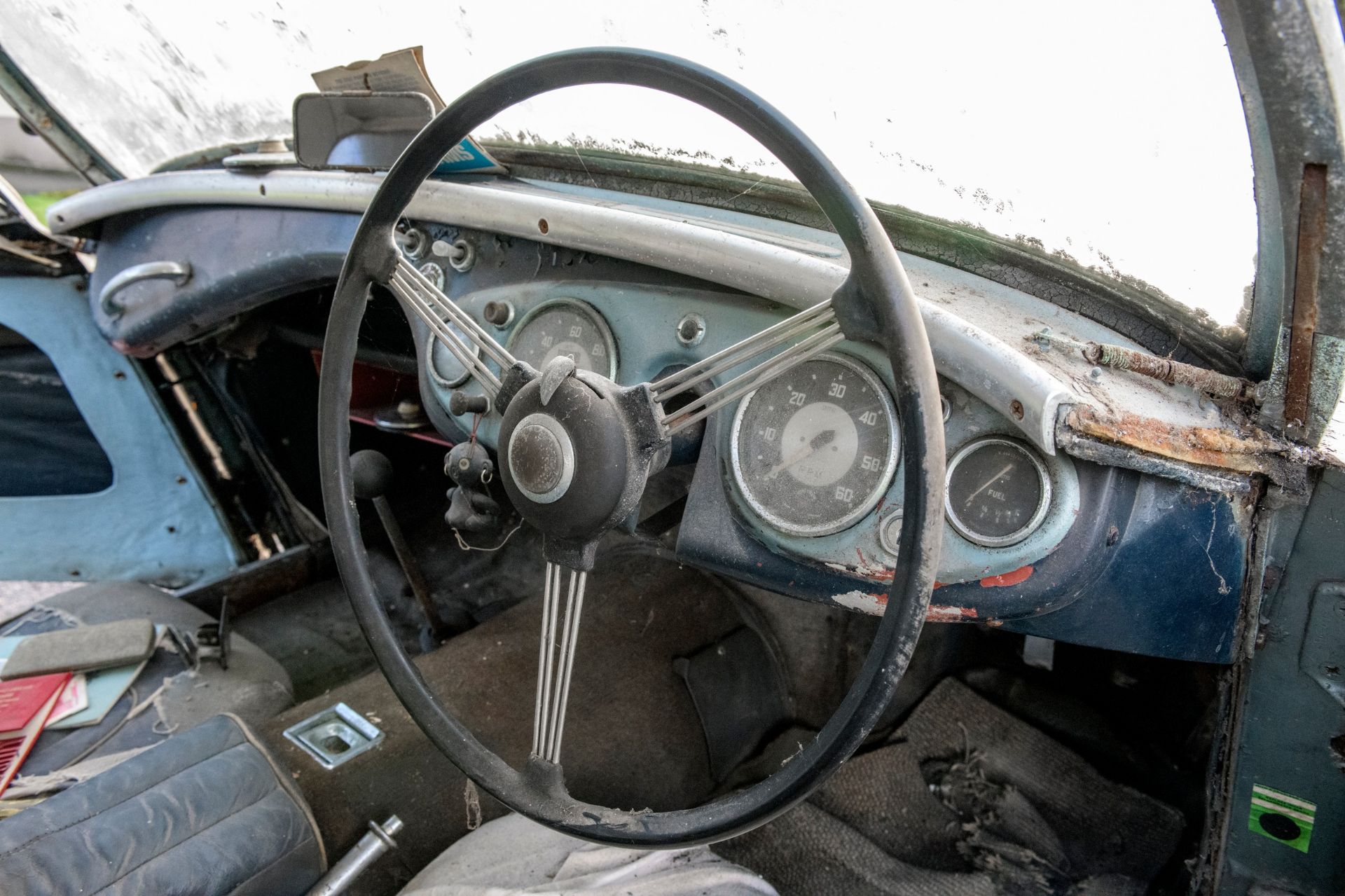 1954 AUSTIN HEALEY 100/4 BN1 Registration Number: MUS 403 Chassis Number: BN1/156426 Recorded - Image 31 of 40