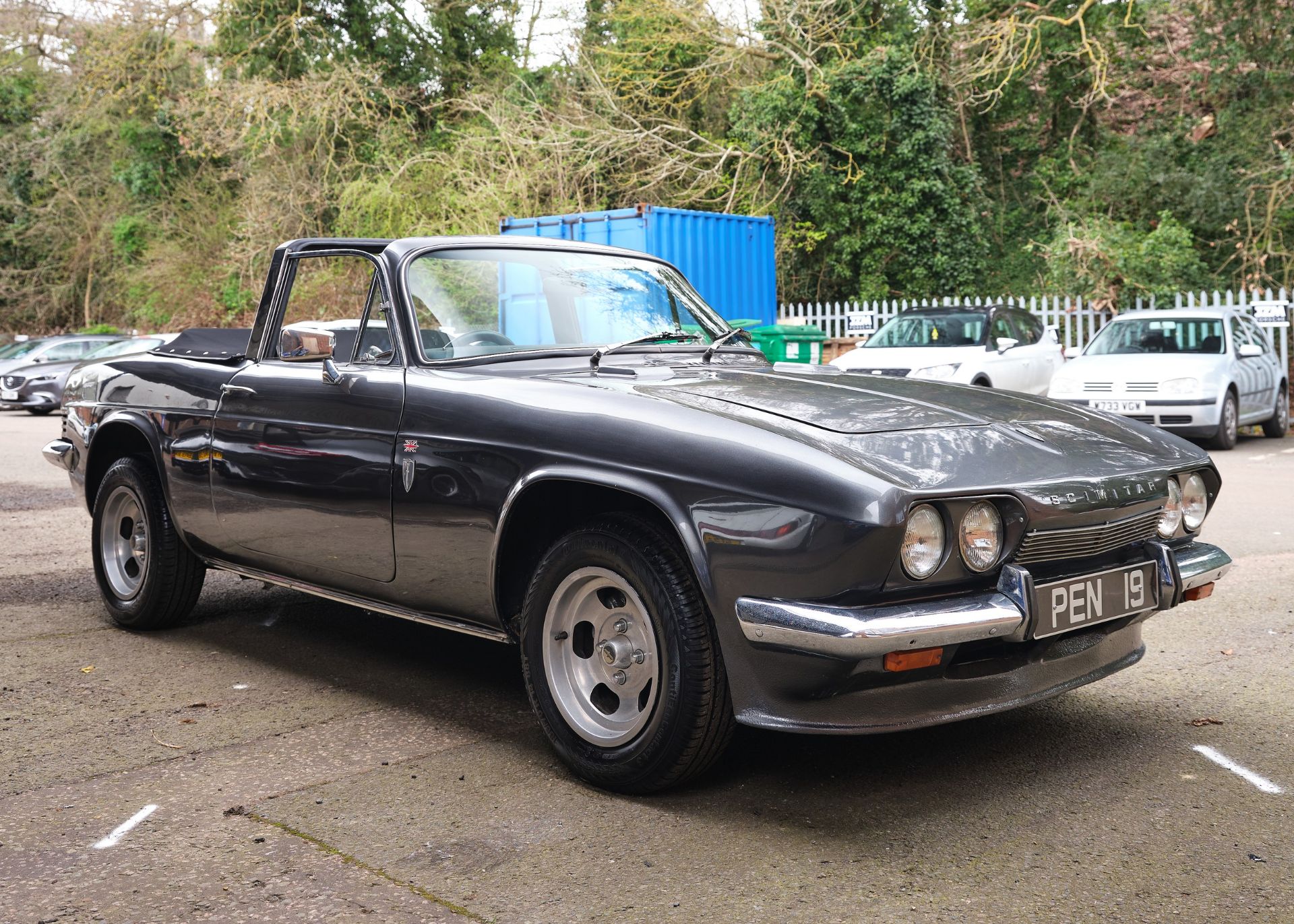 1971 RELIANT SCIMITAR GTE CONVERTIBLE Registration Number: TBA Chassis Number: 452221 Recorded - Image 5 of 47