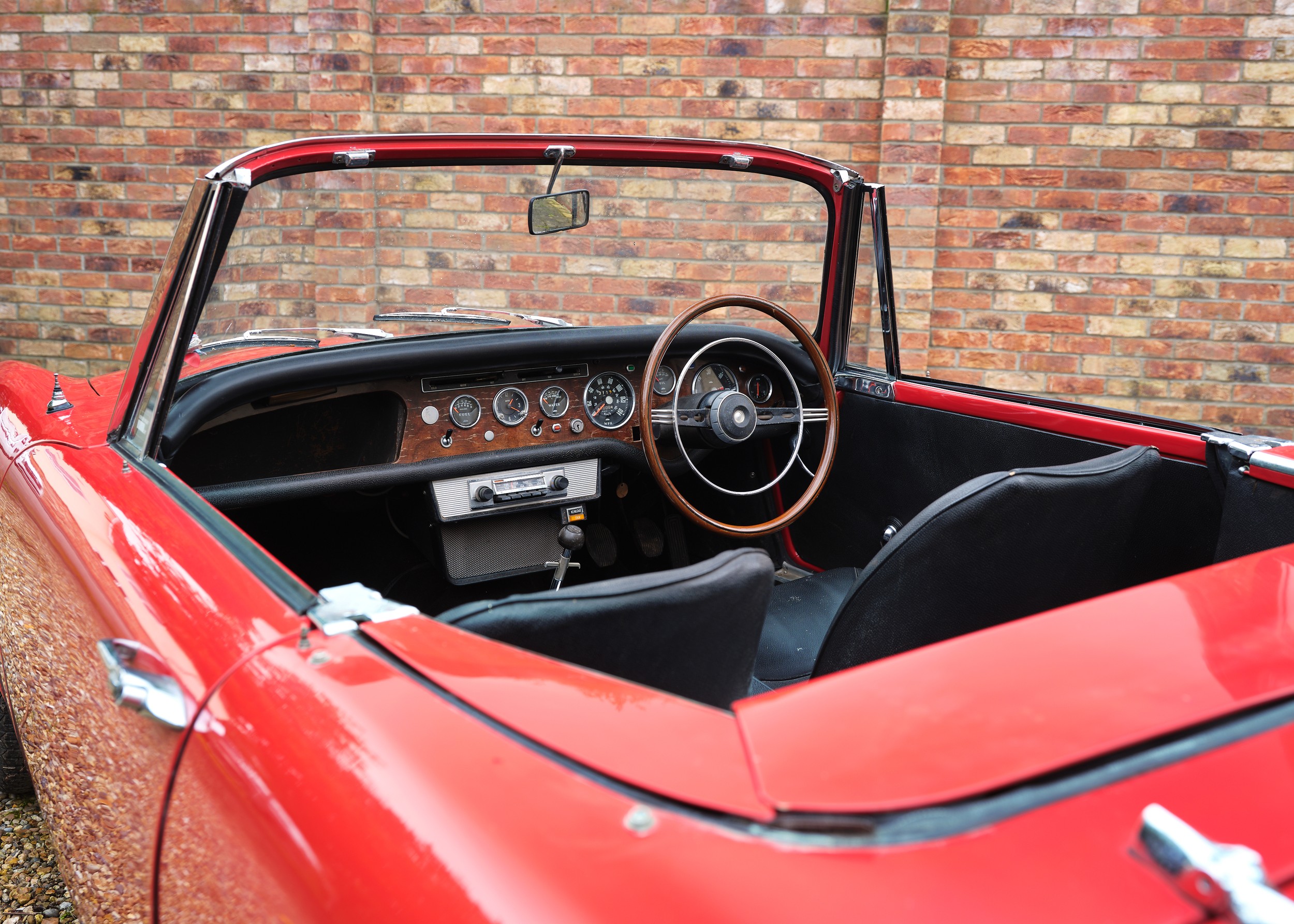 1966 SUNBEAM TIGER MARK 1 Registration Number: SLG 882D Chassis Number: 9472959.HRD.FE Recorded - Image 32 of 46