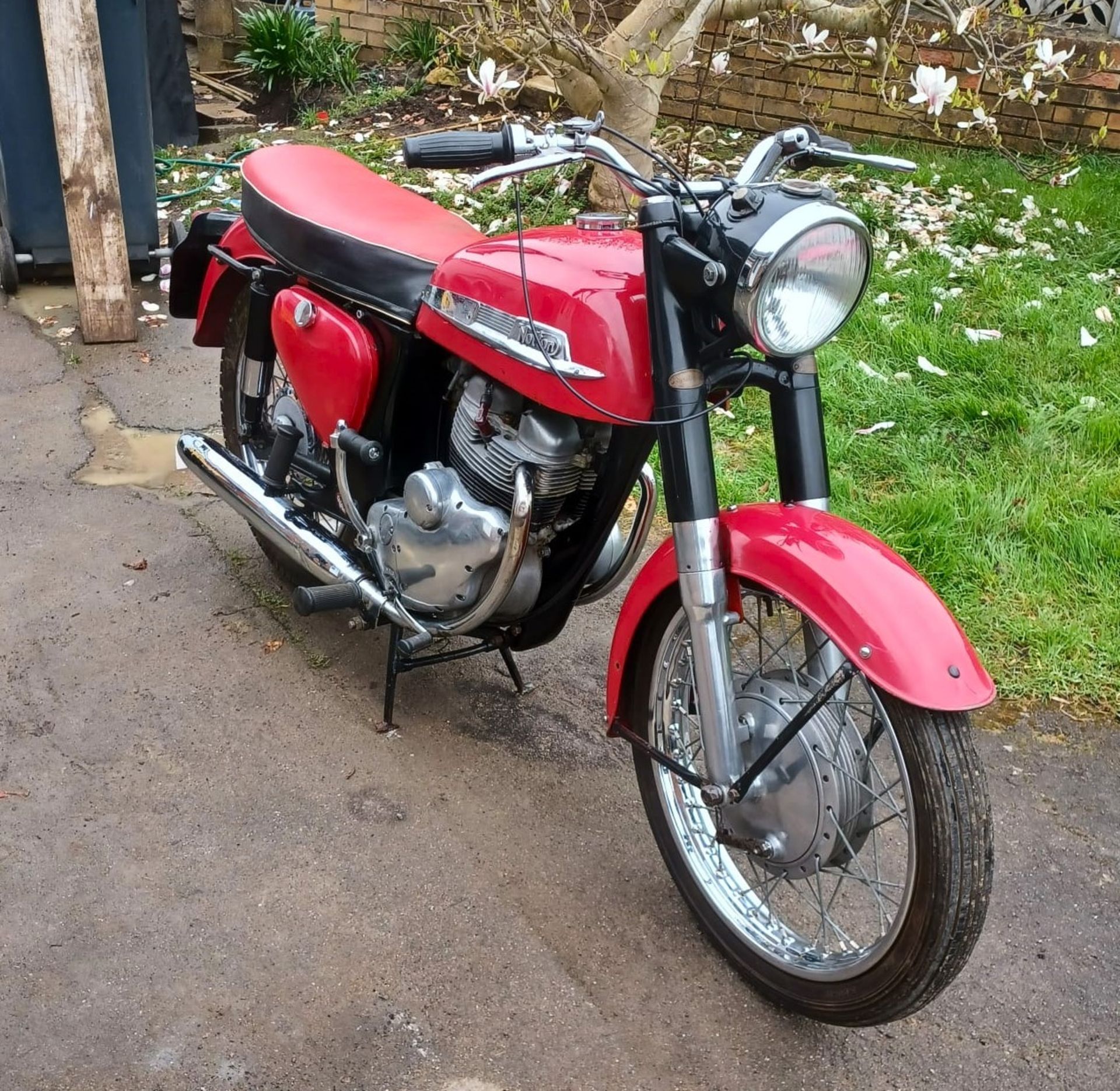 1961 NORTON NAVIGATOR 350CC Registration Number: XAS 284 Frame Number: 1998829 Recorded Mileage: - Image 2 of 7