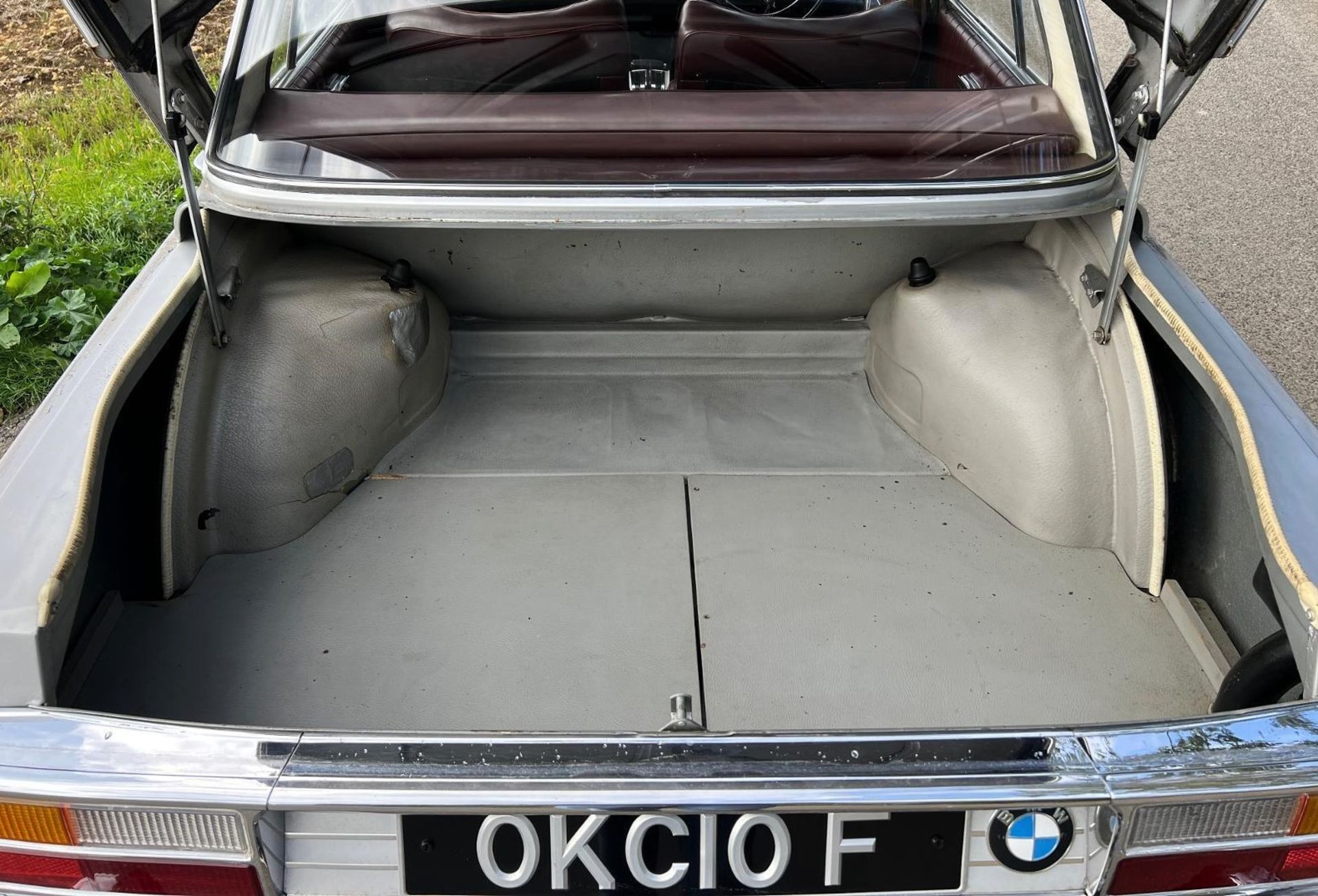 1968 BMW 2000 NEU KLASSE Registration Number: OKC 10F Chassis Number: 1225247 Recorded Mileage: 28, - Image 16 of 18