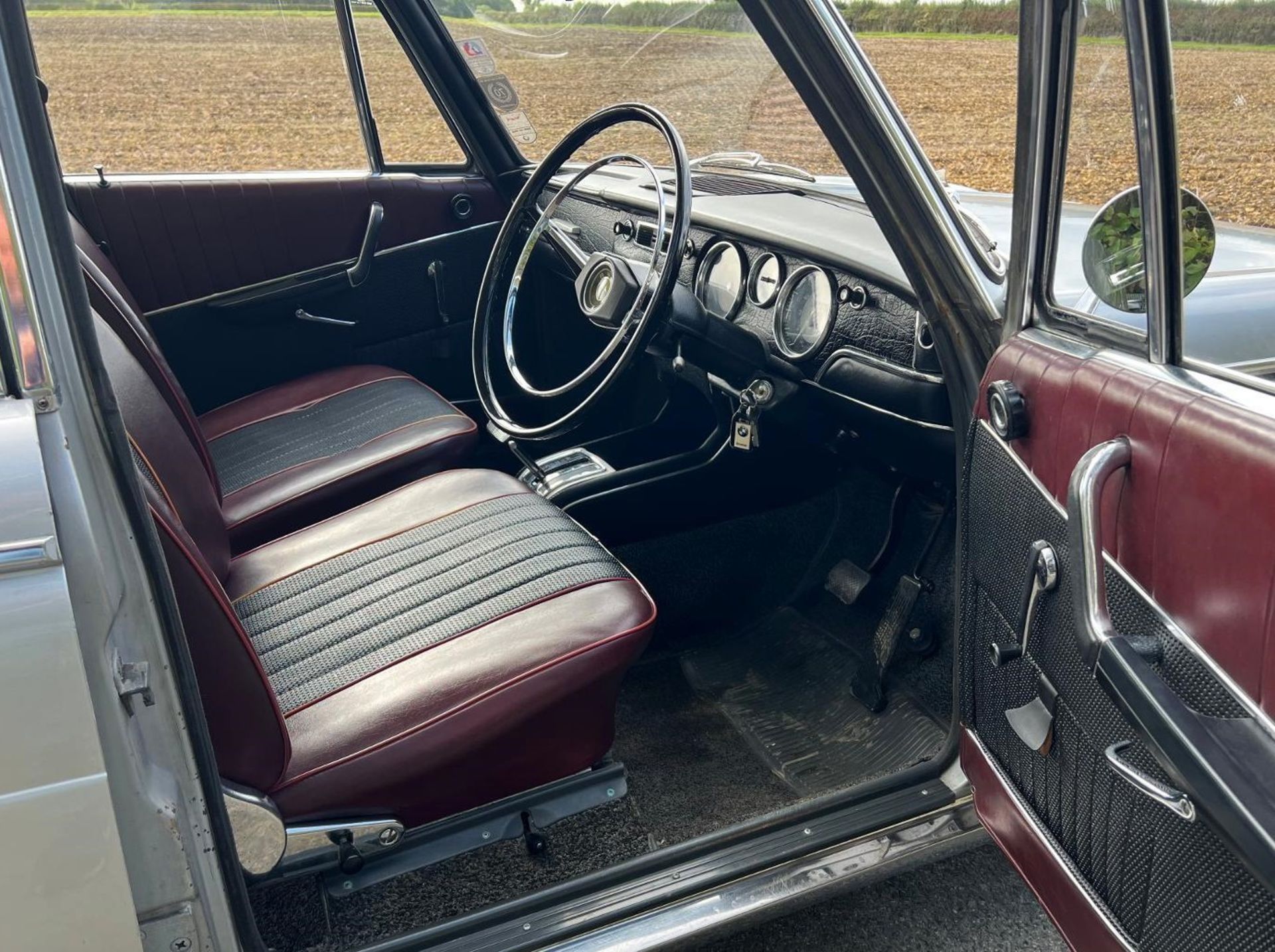 1968 BMW 2000 NEU KLASSE Registration Number: OKC 10F Chassis Number: 1225247 Recorded Mileage: 28, - Image 13 of 18