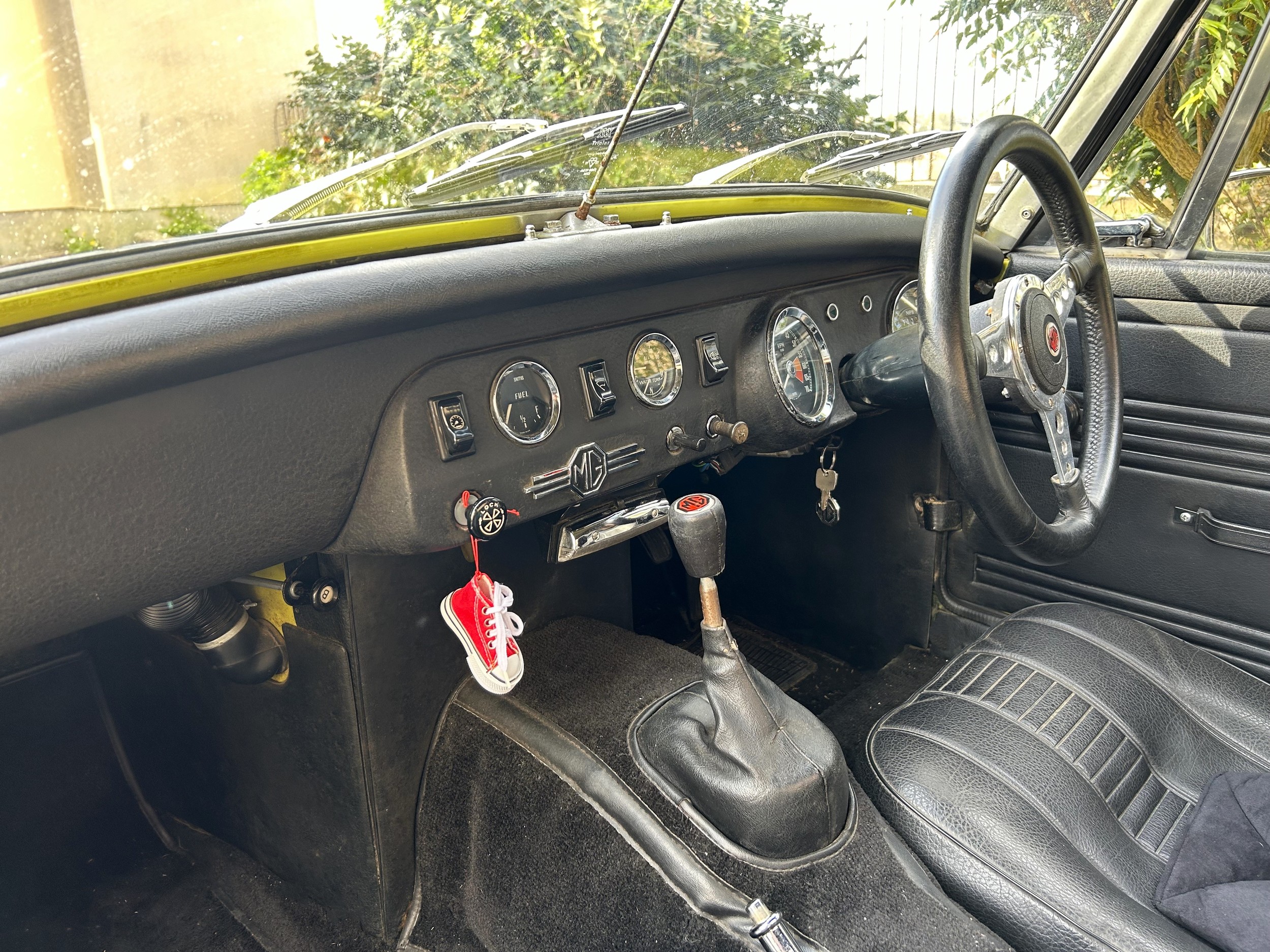 1974 MG MIDGET Registration Number: PVV 294N Chassis Number: G-AN5/147935-G Recorded Mileage: c.16, - Image 9 of 13