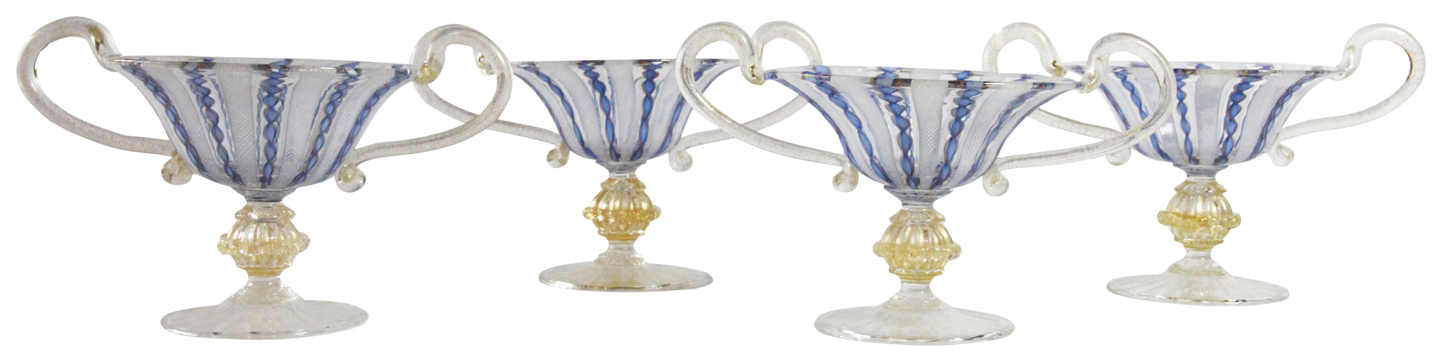 A Venetian suite of decorative desert, bowls & urns decorated in blue & gilt, 15 pieces total, - Image 8 of 12