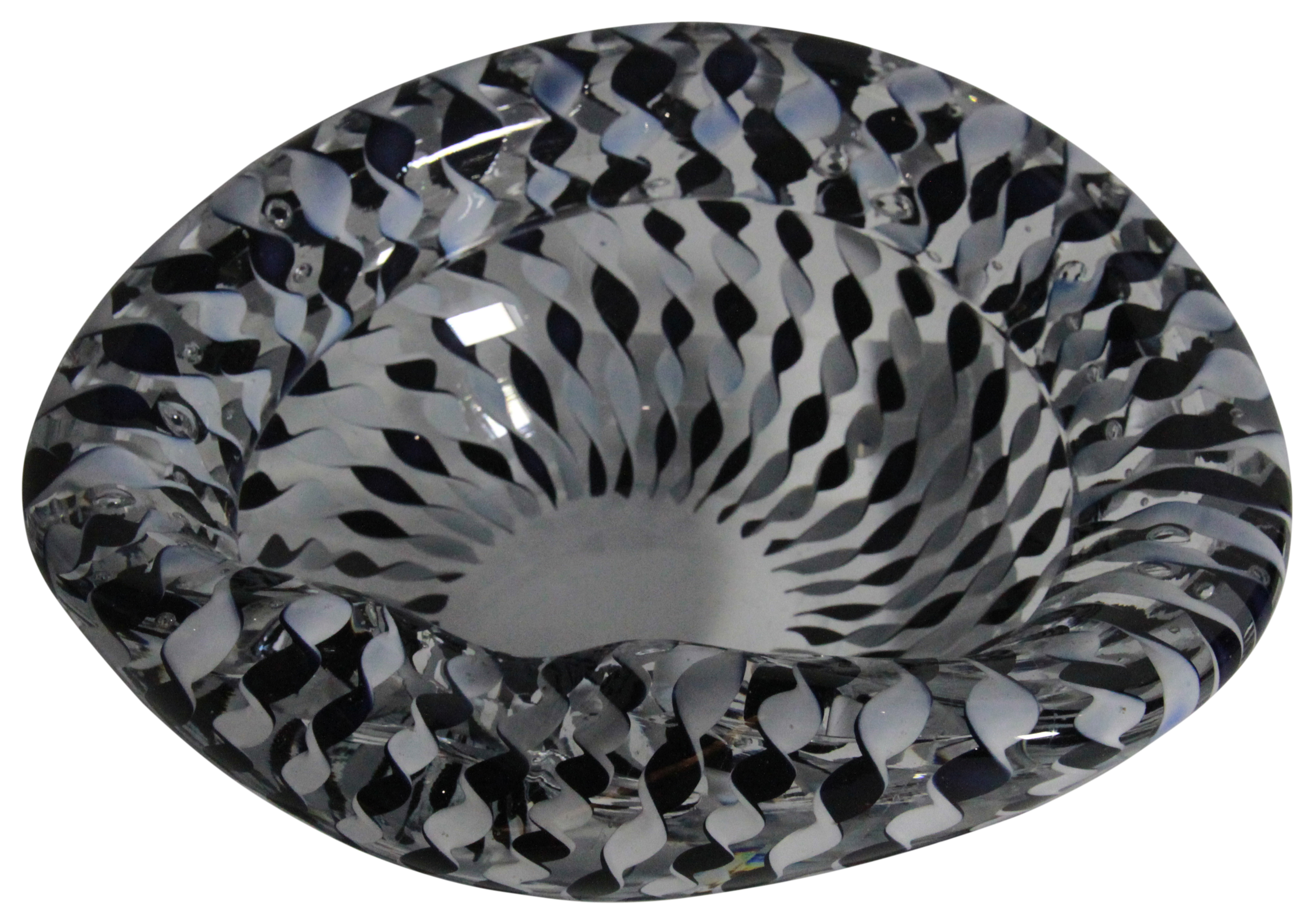 An Italian glass shaped cigar ashtray. (Diameter: 21cm), PROVENANCE: Property of a Gentleman - Image 2 of 3