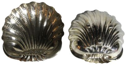 A pair of Italian silver shell scrolled bowls. Makers mark "BA" 1870's - (28x28cm) and (1,365