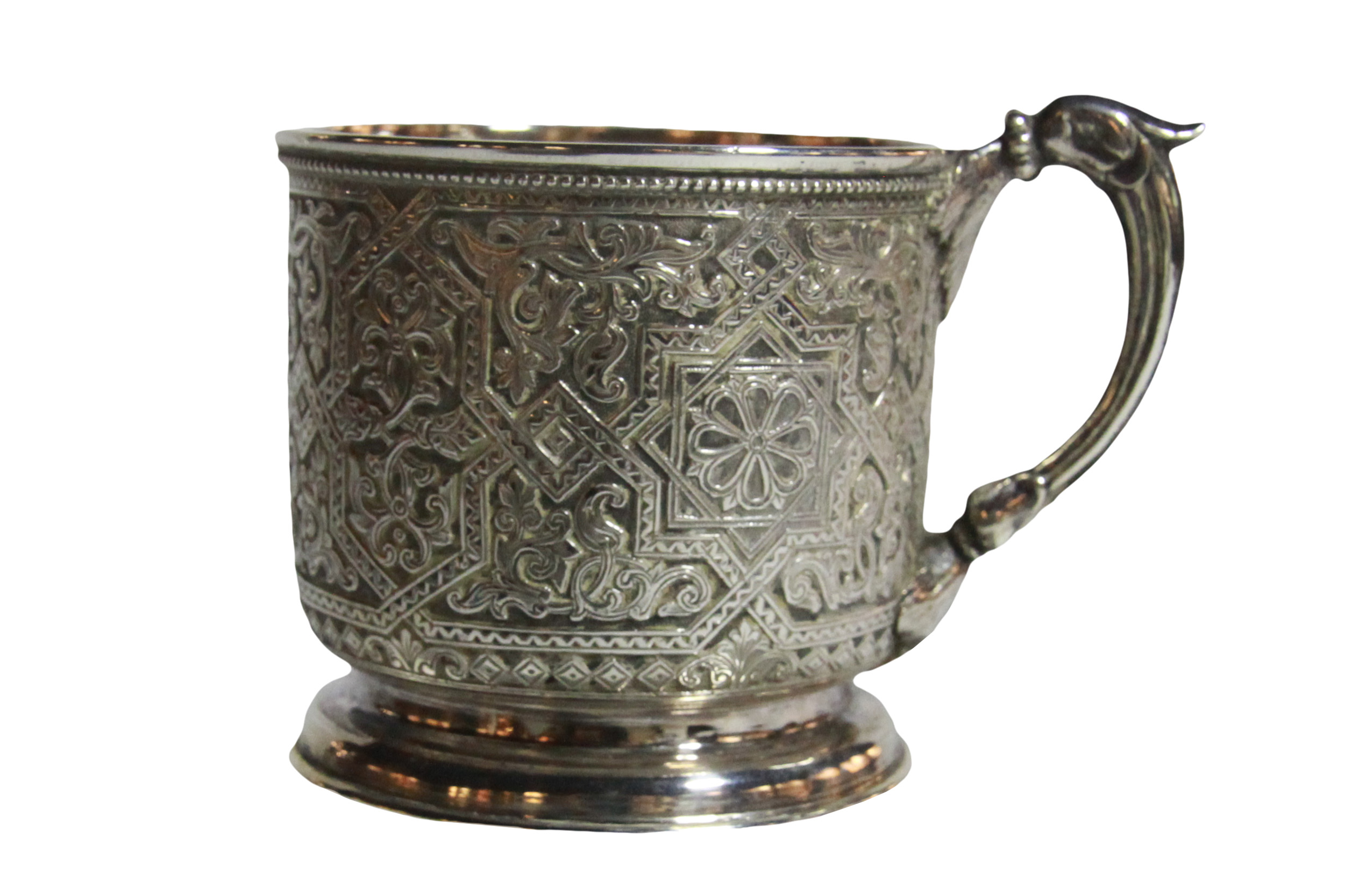A good Russian silver gilt-lined cup of unusual geometric design. Moscow. A. O - 1889, (H: 7 cm, 6