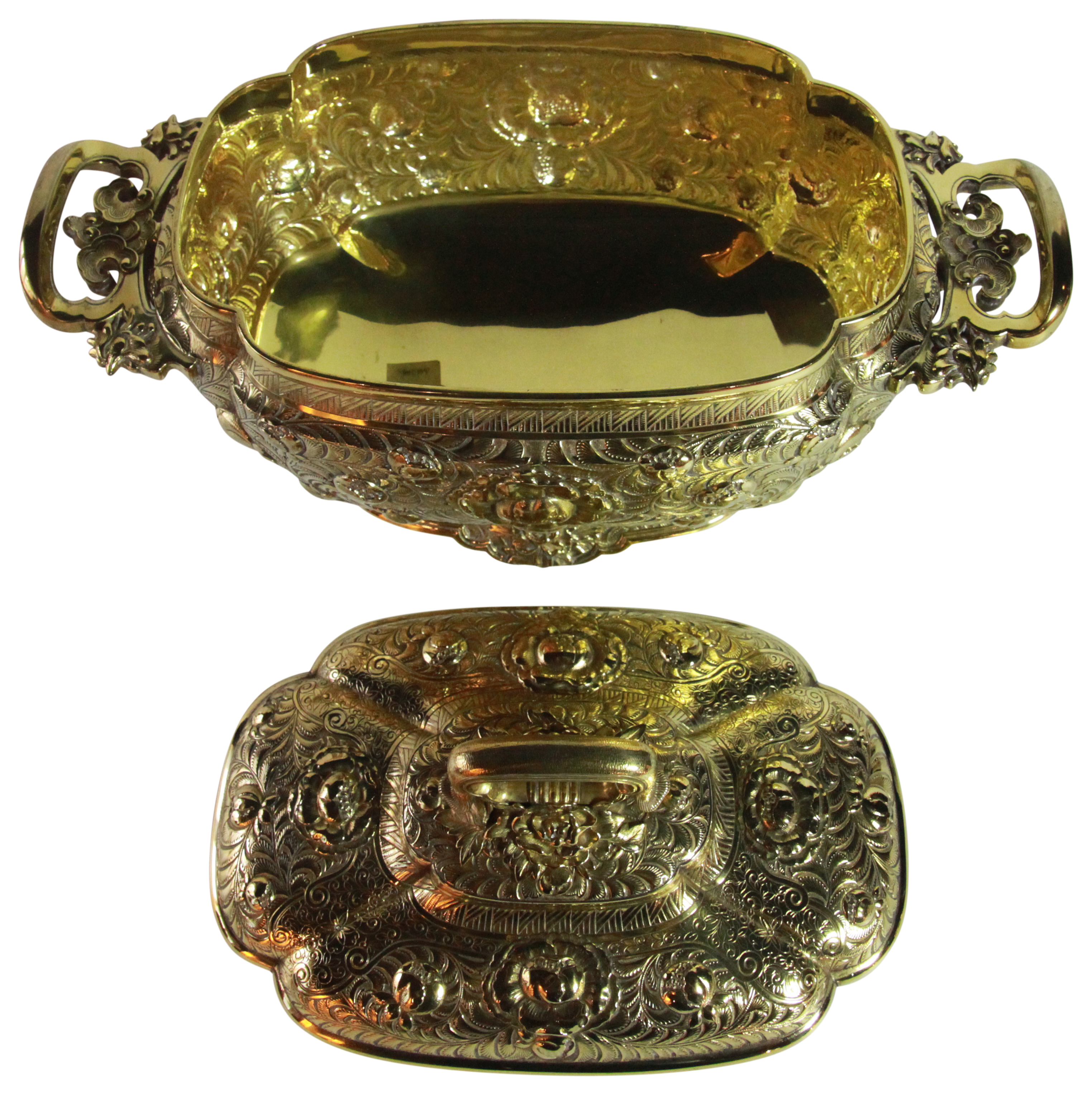 A superb American silver gilt tureen & cover decorated in the Chinese Chippendale taste amongst - Image 2 of 6