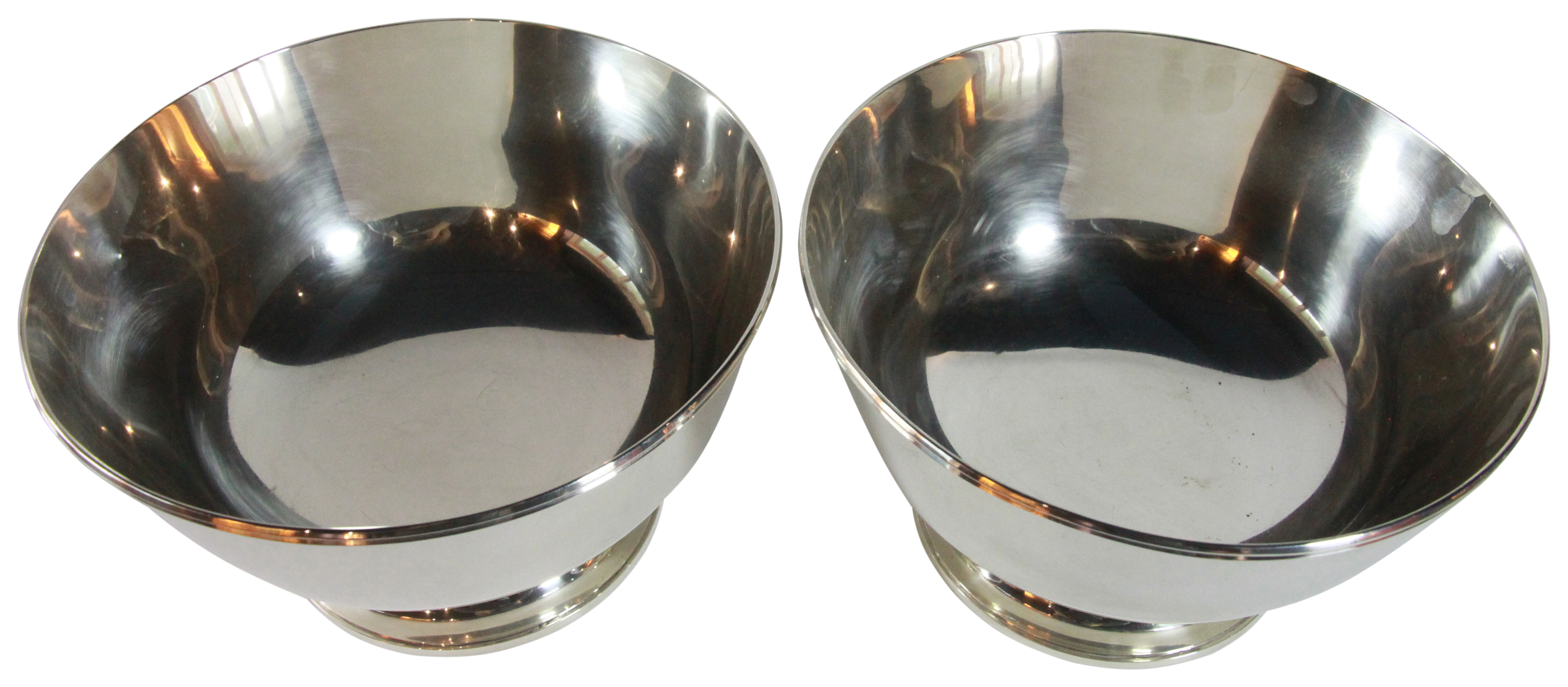 A pair of Italian designed silver bowls by Alphonse La Paglia circa 1950. Marked international / - Image 2 of 3