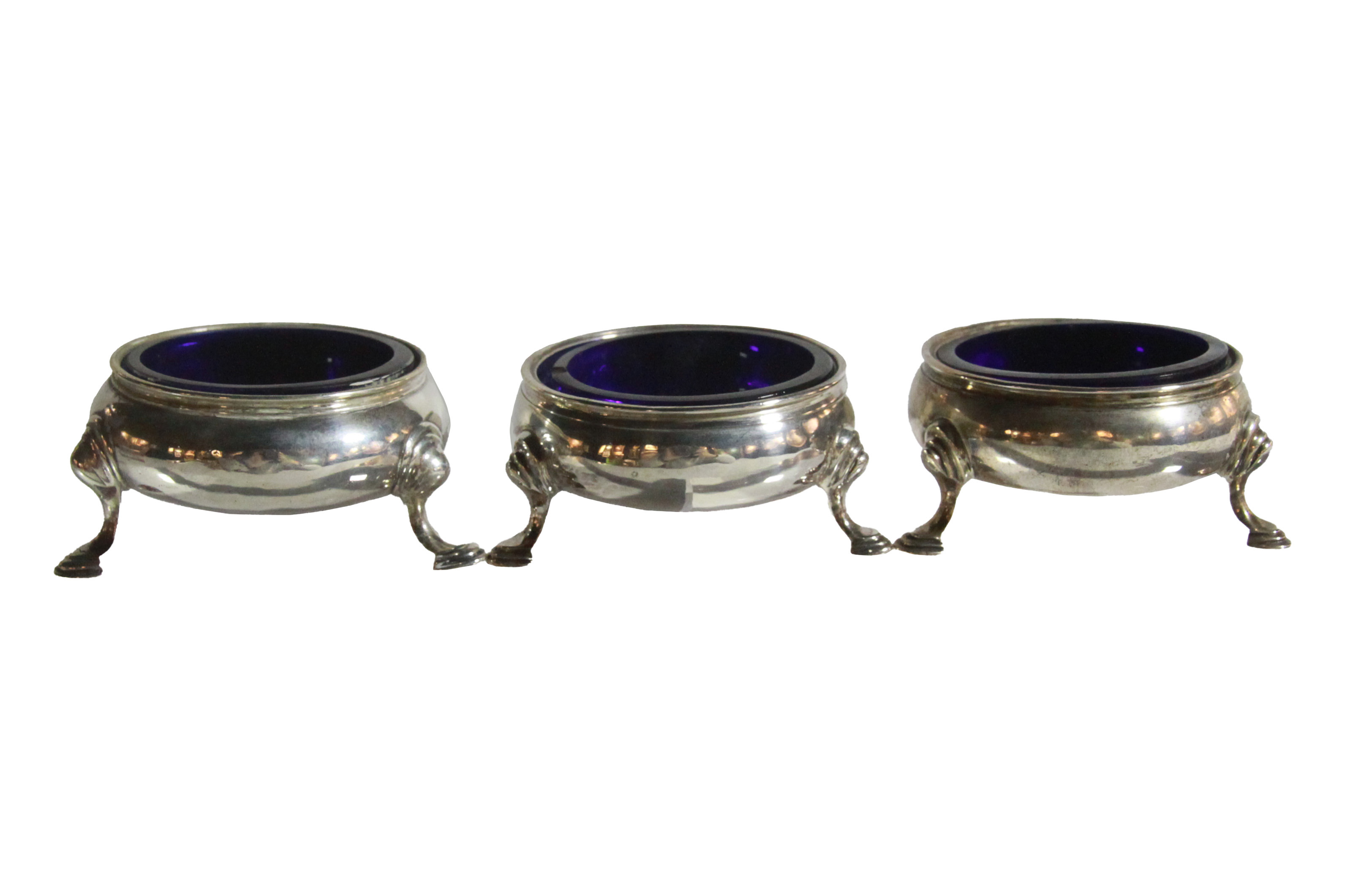 A set of 3 silver salts & liners, Thomas Street in London, 1808-1809, (2.9 oz)