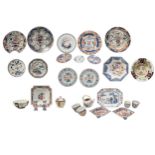 A LARGE AND VARIED COLLECTION OF CHINESE AND JAPANESE IMARI PATTERN PORCELAIN, all pieces painted in