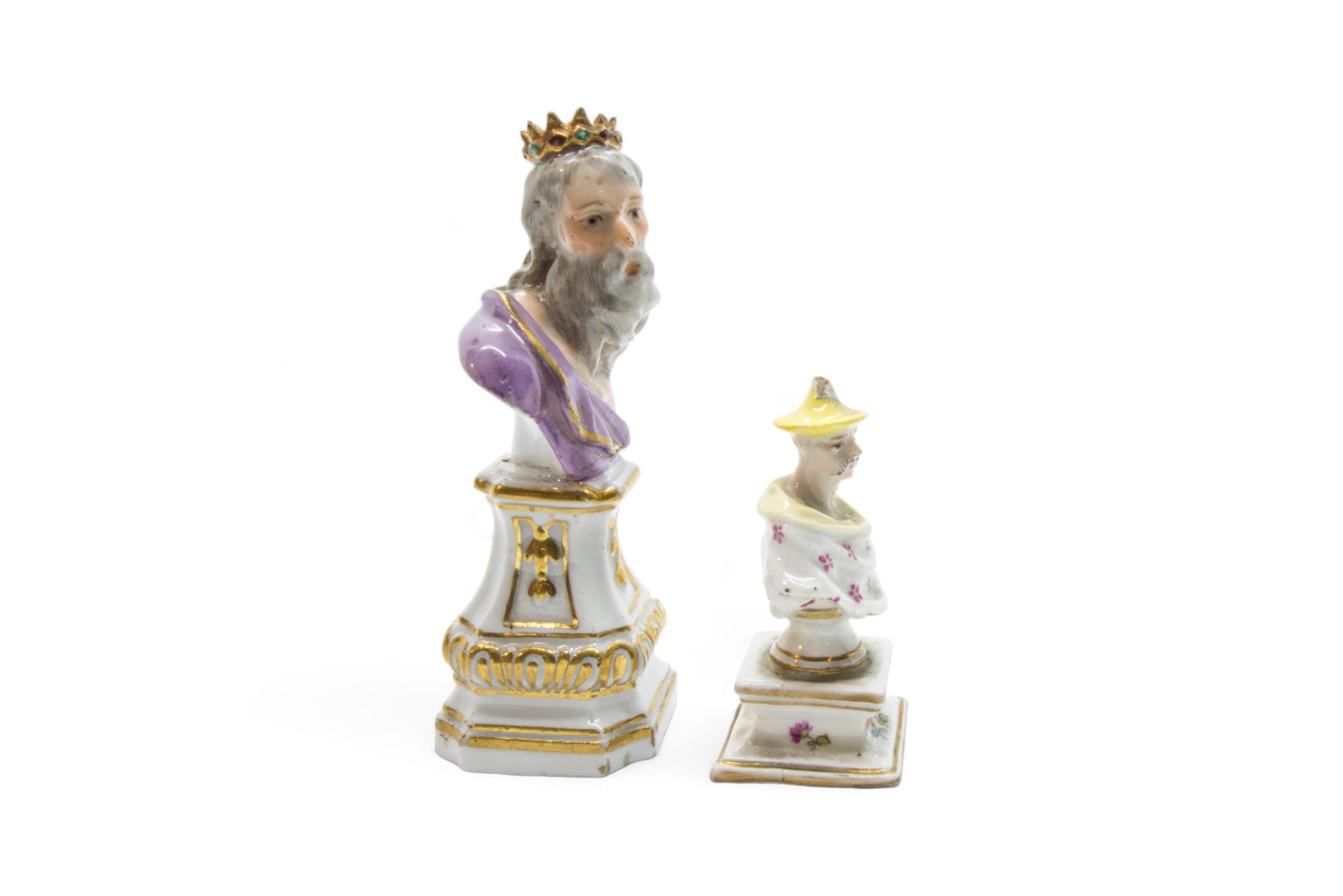 A MEISSEN MINIATURE BUST OF NEPTUNE Late 18th/19th century, 8.5cms high, together with a chinoiserie - Image 3 of 8