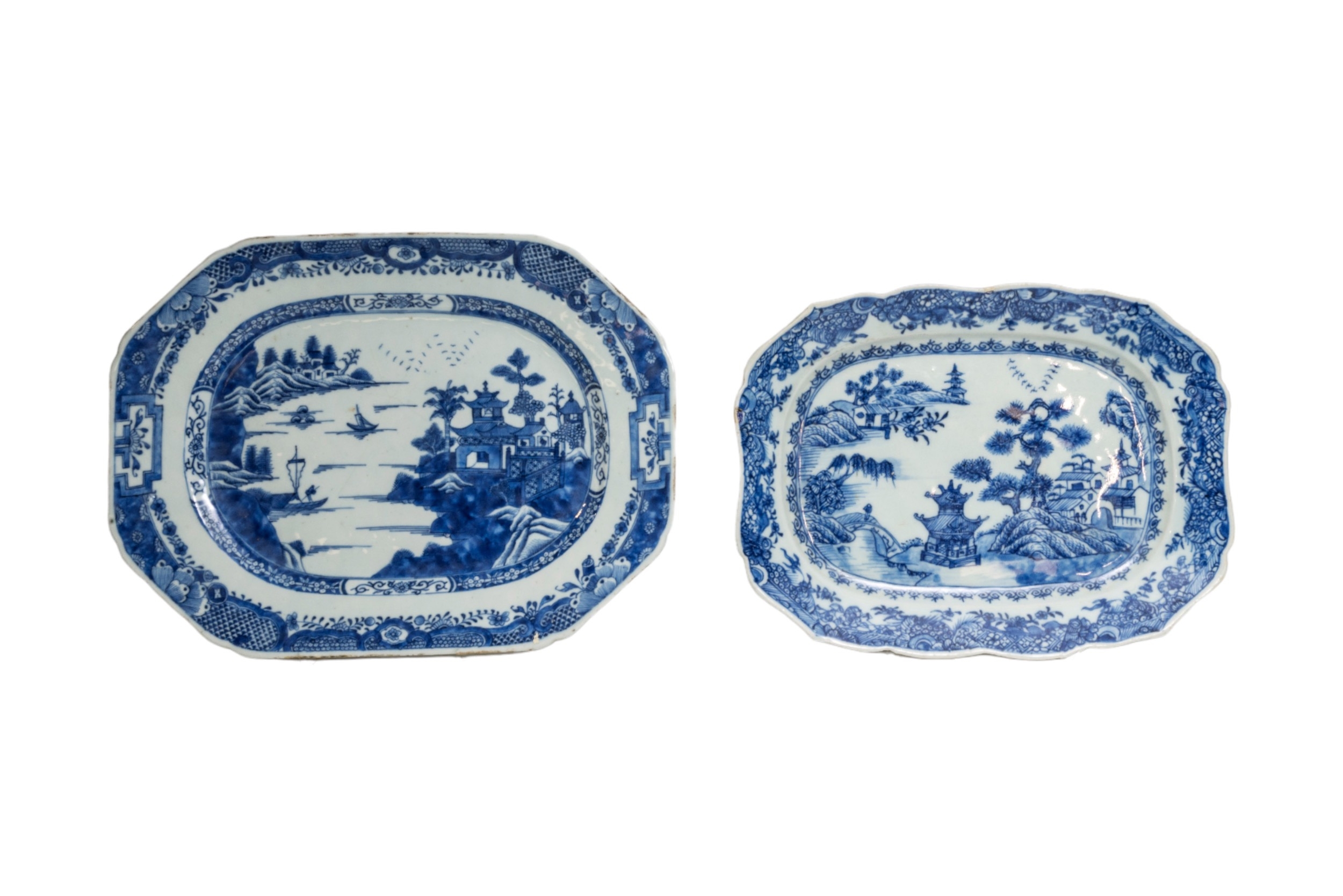 A GROUP OF FIFTEEN CHINESE BLUE AND WHITE SERVING DISHES QING DYNASTY, 18TH CENTURY largestest - Image 4 of 10