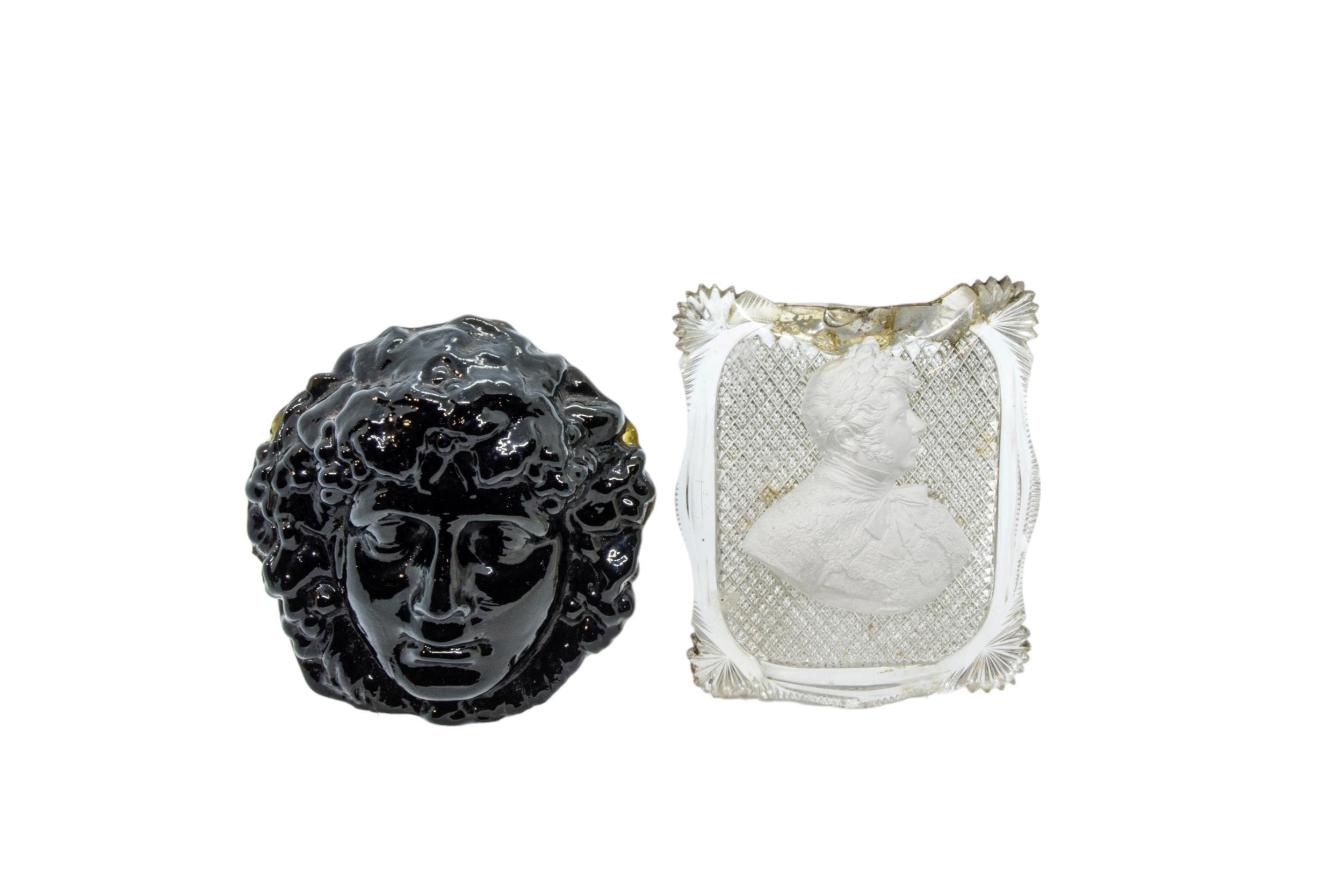 A 19TH CENTURY SULPHIDE GLASS PORTRAIT PAPERWEIGHT, depicting George IV (14 x 12 cm) along with an