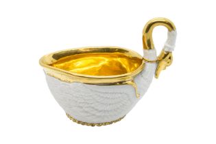 A SMALL SAUCE BOAT OF SWAN FORM Circa 1800, possibly Dagoty, 11cms