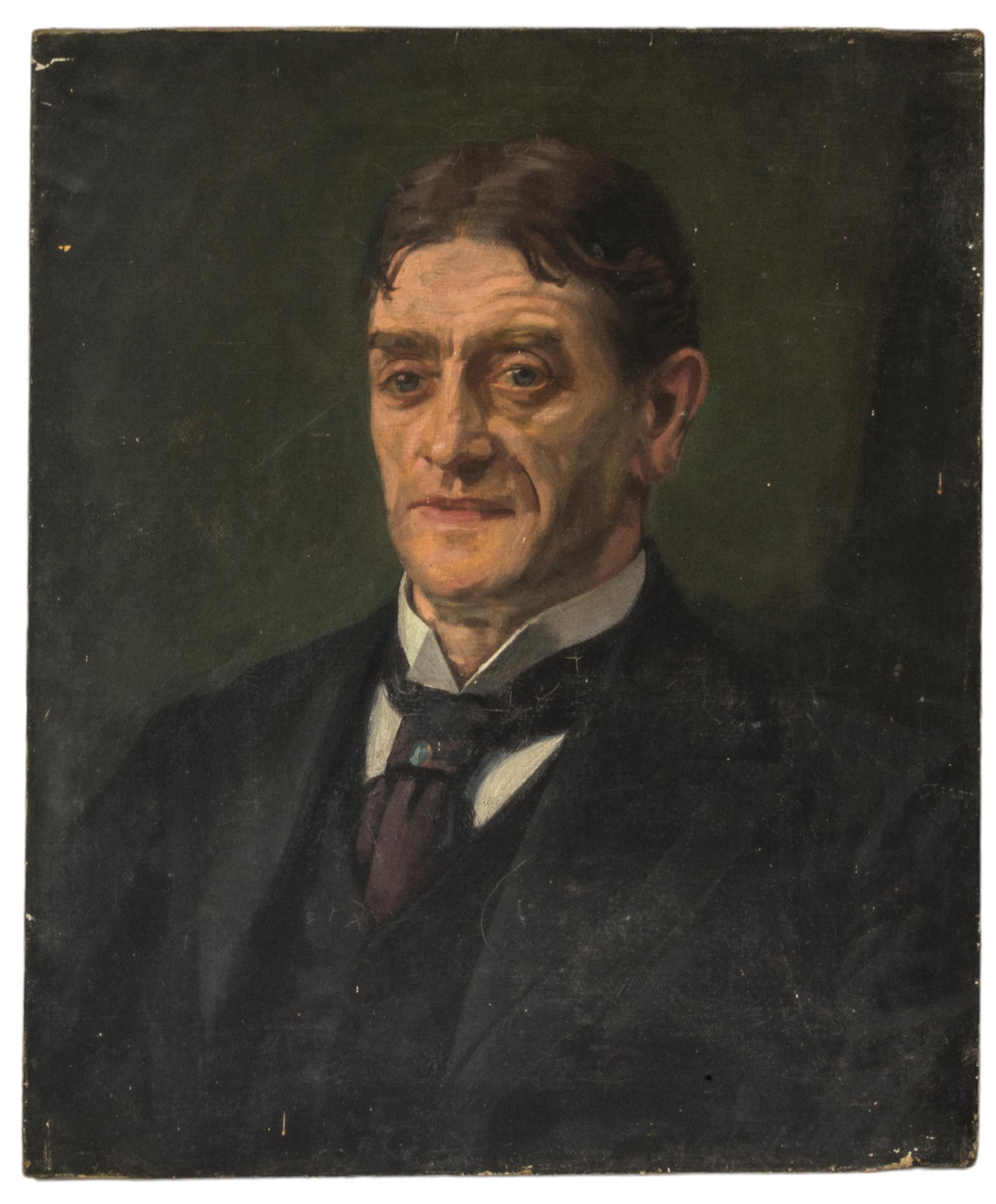 A LATE 19TH/EARLY 20TH CENTURY PORTRAIT OIL PAINTING ON CANVAS, depicting a gentleman wearing