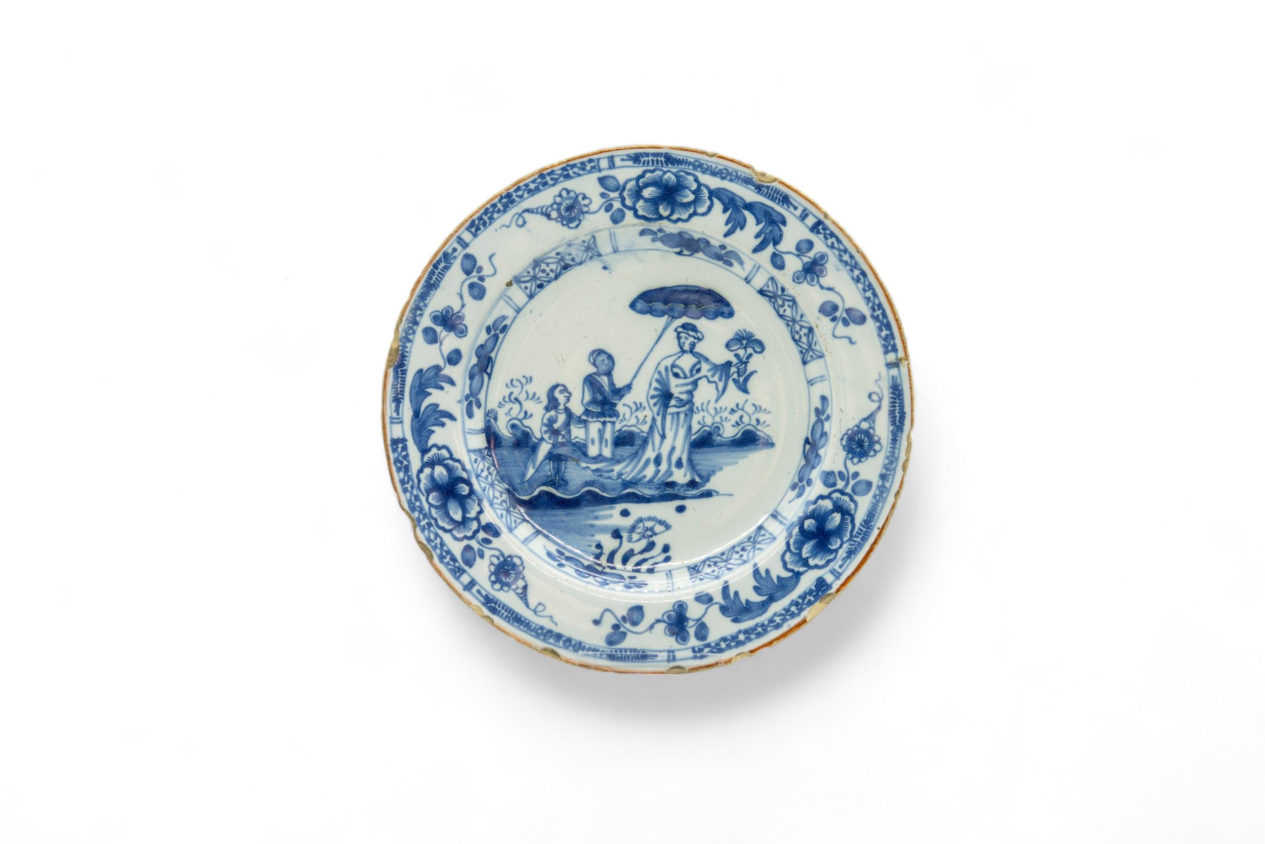 TEN DELFT PLATES 18th Century, including two with bianco sopro bianco decoration and one with a - Image 6 of 10