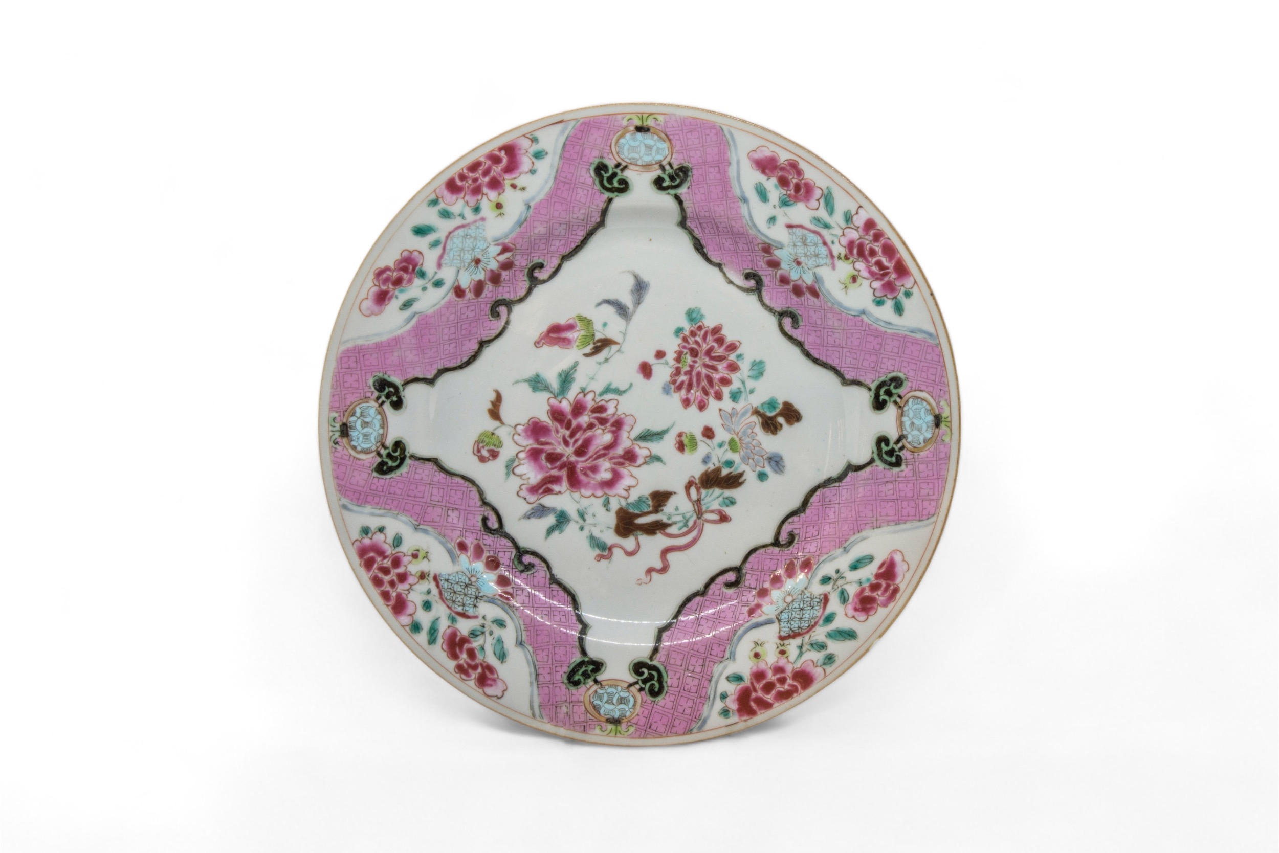 A GROUP OF TEN CHINESE EXPORT DISHES QING DYNASTY, 18TH CENTURY 23cm diam approx. - Image 9 of 11