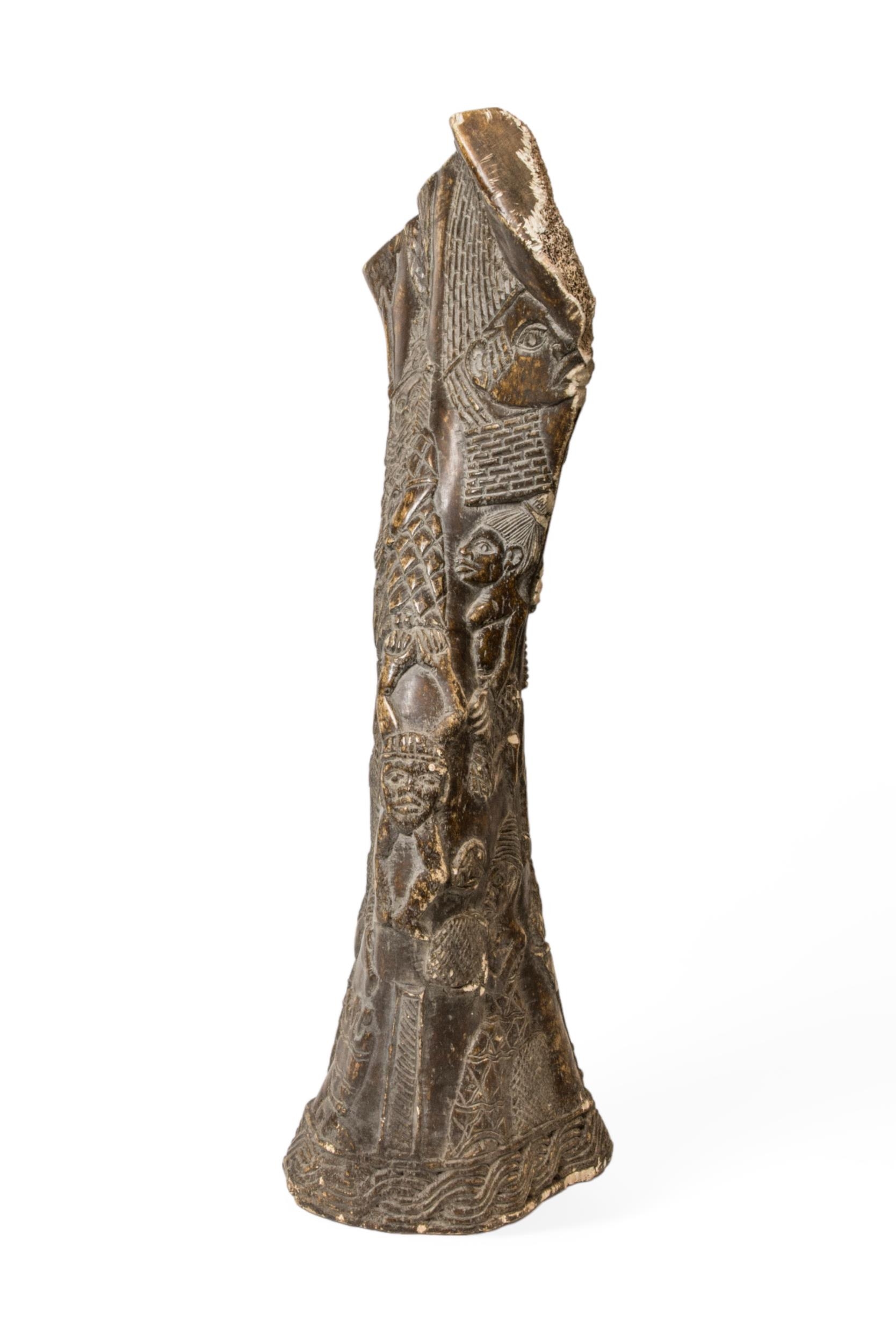 AN ELEPHANT LEG BONE WITH BENIN STYLE CARVINGS OF HIGH STATUS FIGURES 62cm - Image 3 of 3