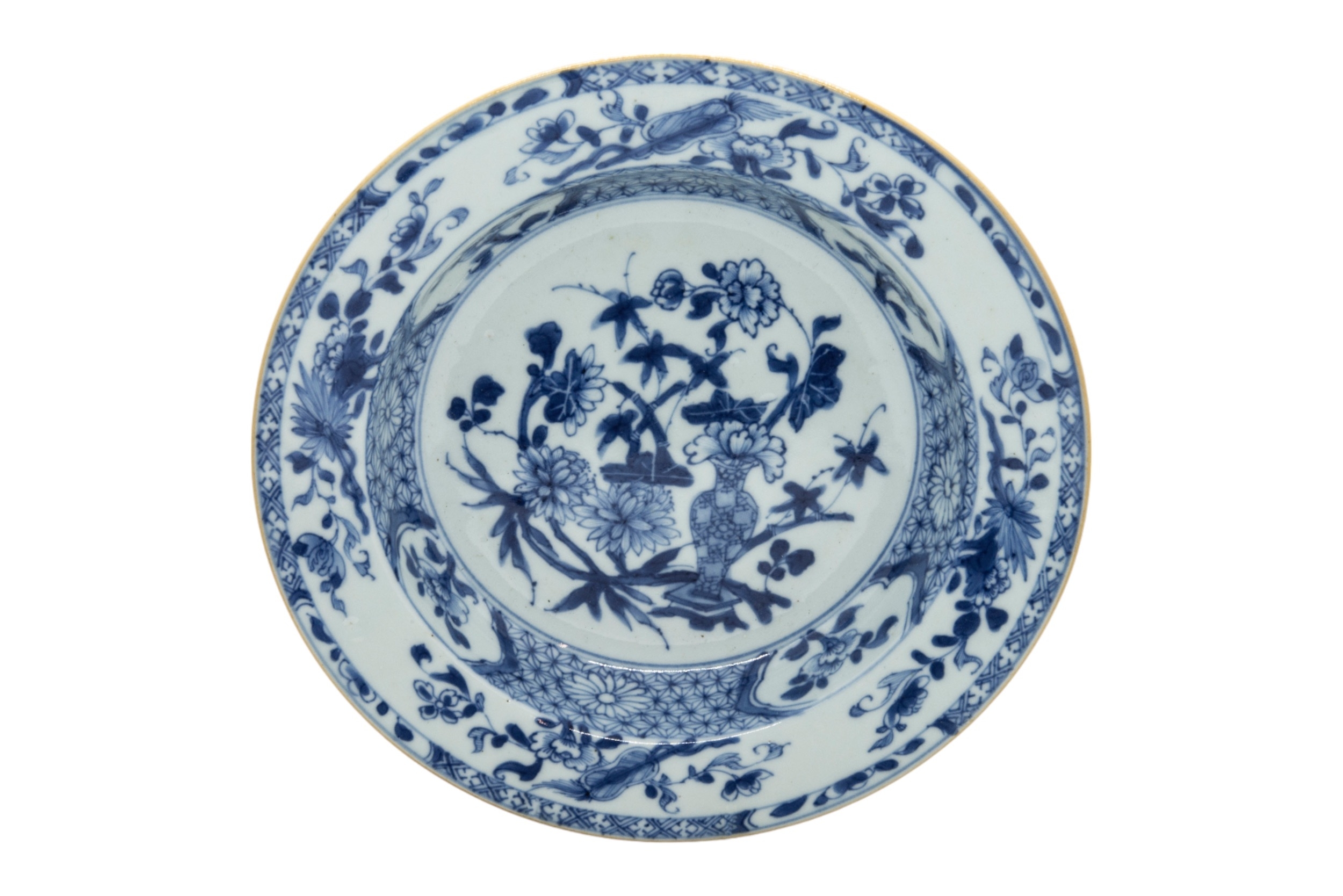 A PAIR OF CHINESE BLUE AND WHITE DISHES QING DYNASTY, 18TH CENTURY 26cm diam; together with A - Image 5 of 5