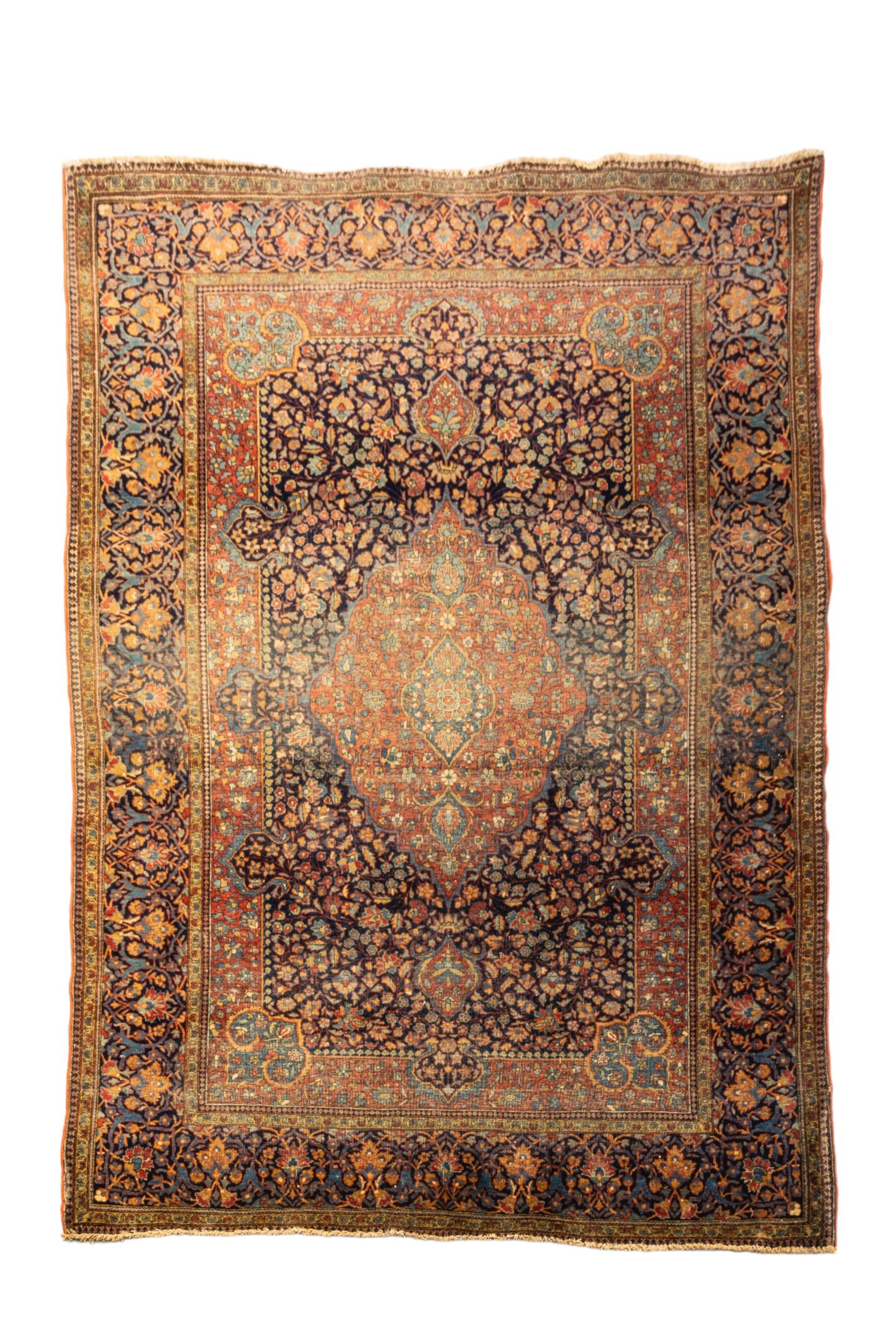 A VERY FINE HAND KNOTTED WOOL TABRIZ RUG, LATE 19TH/EARLY 20TH CENTURY, fair condition  195 x 130 cm