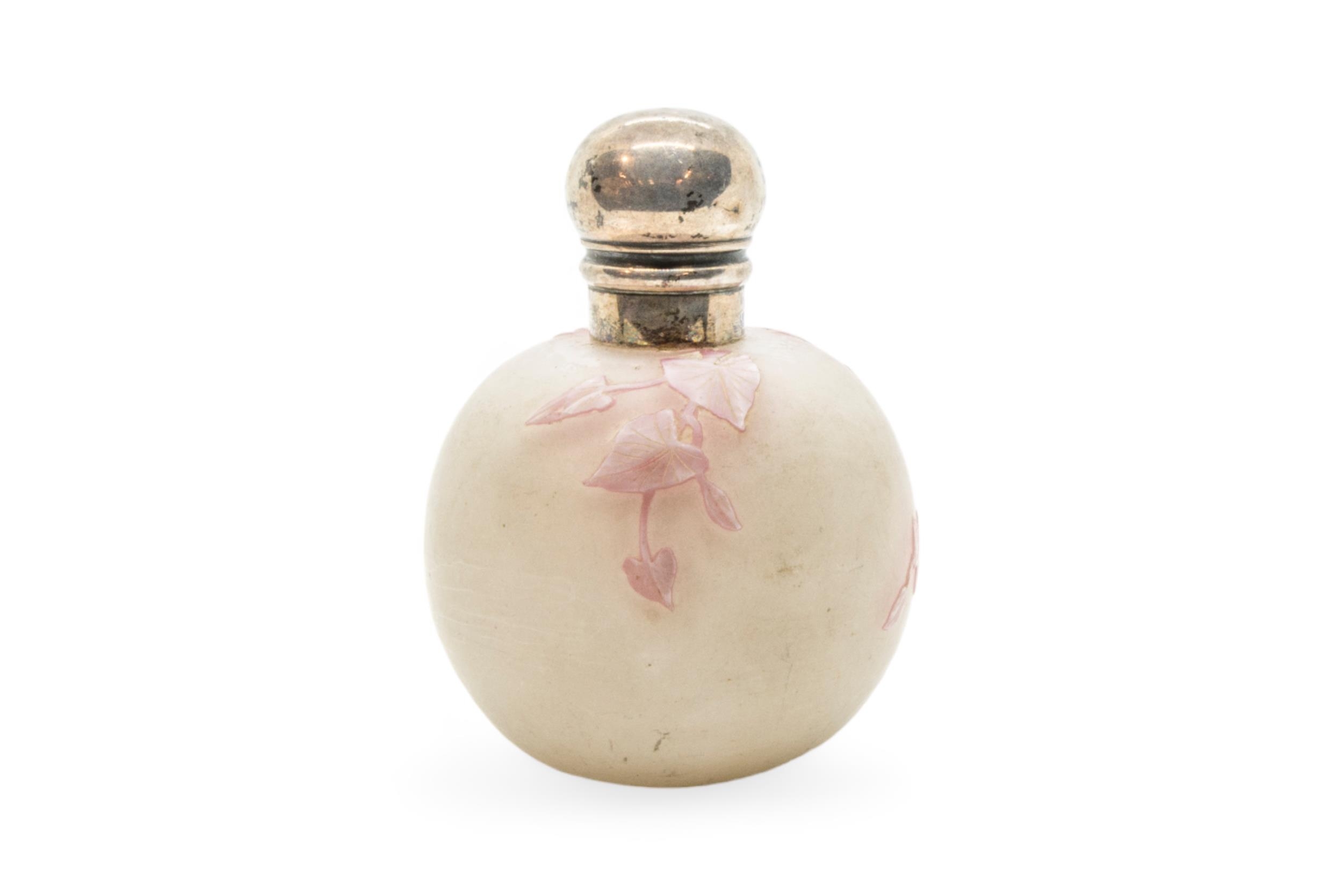 A CAMEO GLASS SCENT BOTTLE Circa 1860, with silver mounts, 8.5cms high - Image 3 of 4