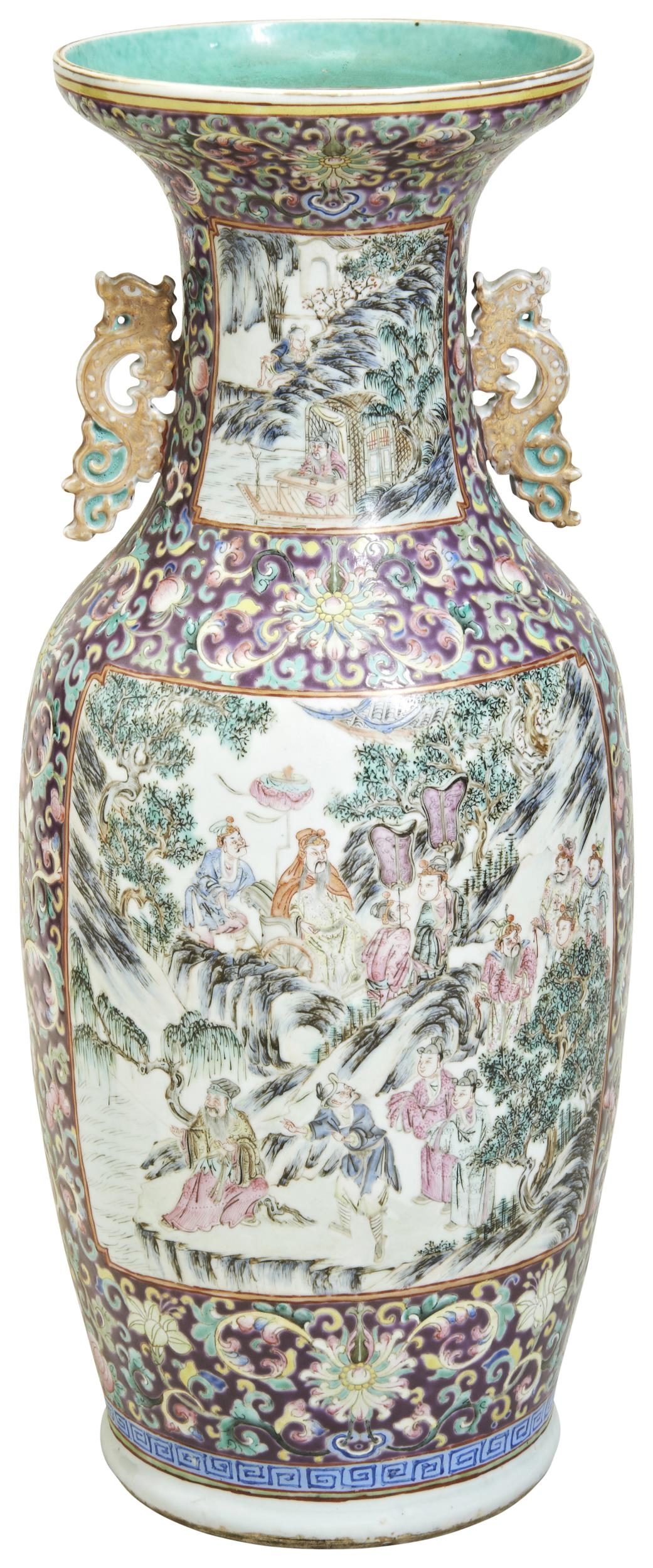 A LARGE FAMILLE ROSE VASE QING DYNASTY, 19TH CENTURY the baluster sides decorated with figural - Image 2 of 3