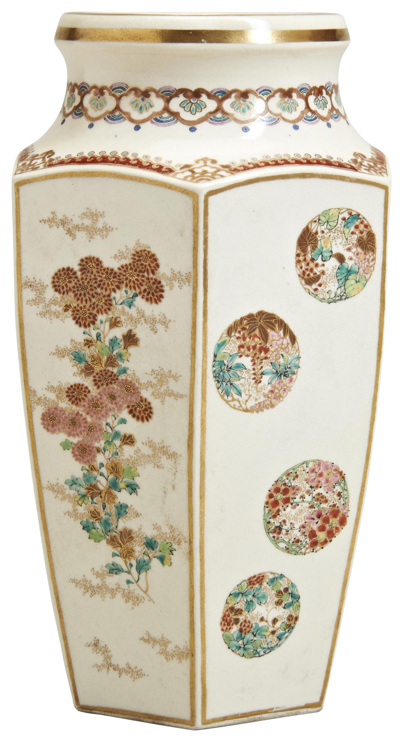 A FINE JAPANESE HEXAGONAL SATSUMA VASE SIGNED TAIZAN, MEIJI PERIOD (1868-1912) the sides painted