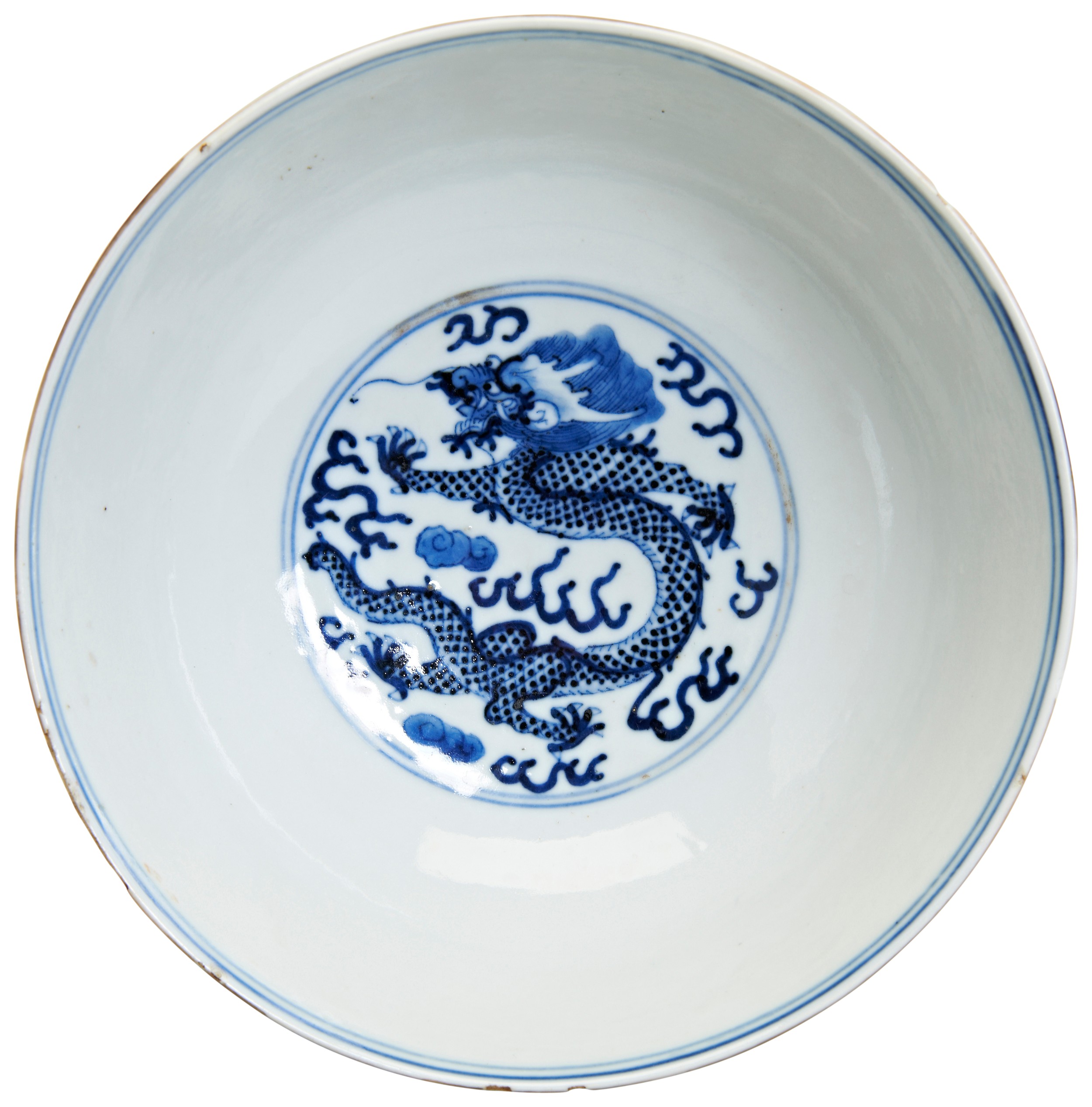 AN UNDERGLAZE BLUE AND COPPER-RED 'DRAGON' BOWL LATE QING DYNASTY with an apocryphal Qianlong six - Image 2 of 3