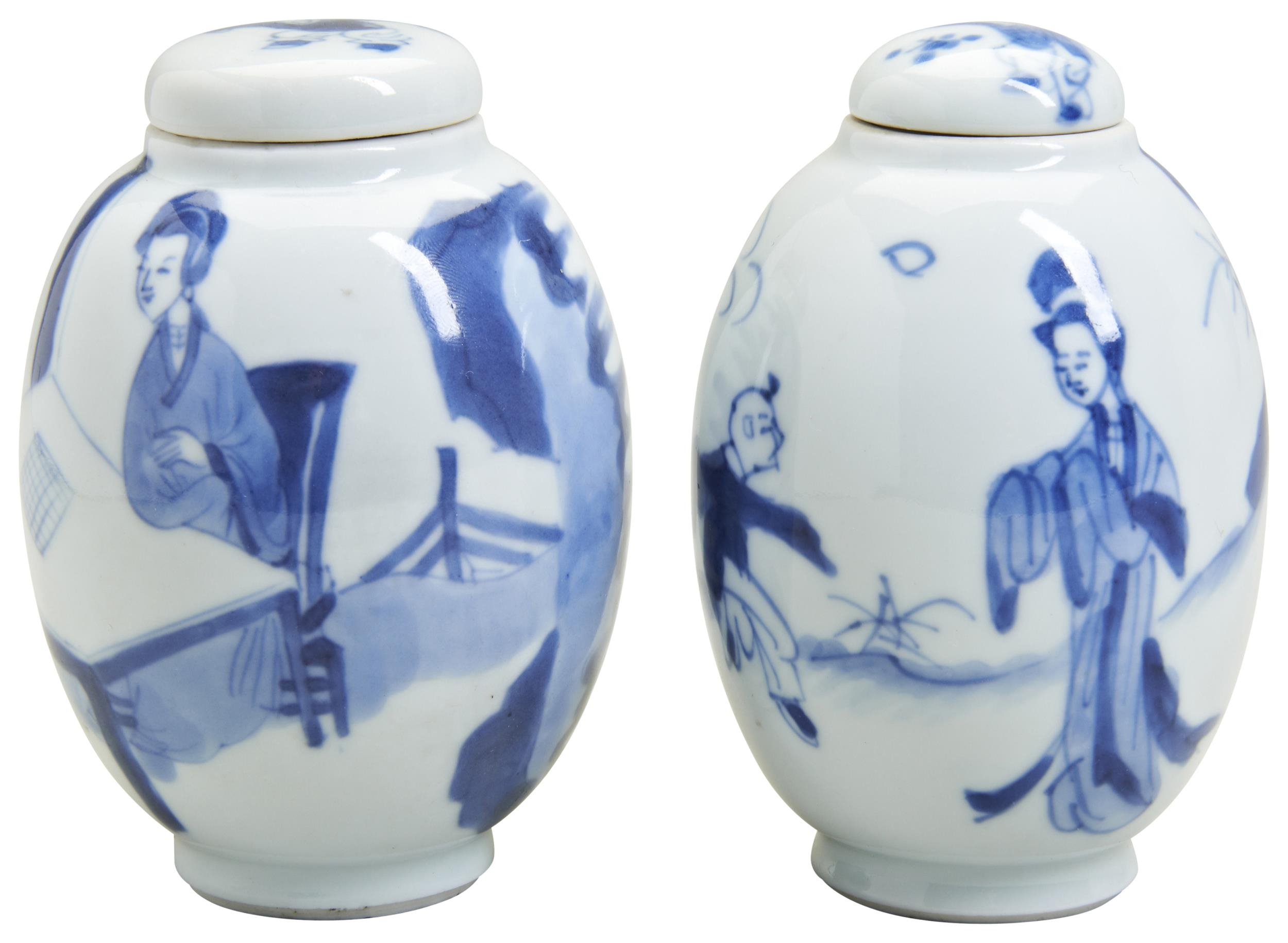 A MATCHED PAIR OF KANGXI COVERED CADDIES KANGXI PERIOD (1662-1722)  depicting a garden scene of lady