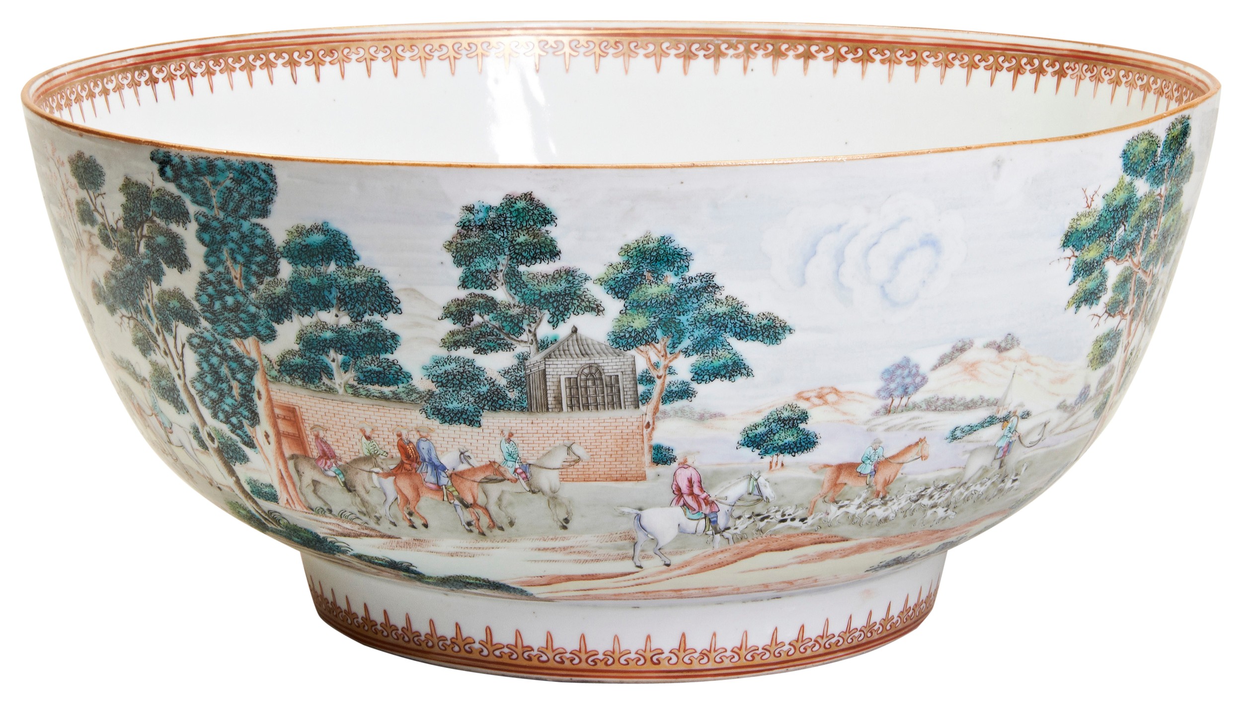 A LARGE CHINESE EXPORT 'HUNTING SUBJECT' BOWL QIANLONG PERIOD (1736-1795) the exterior painted - Image 2 of 4