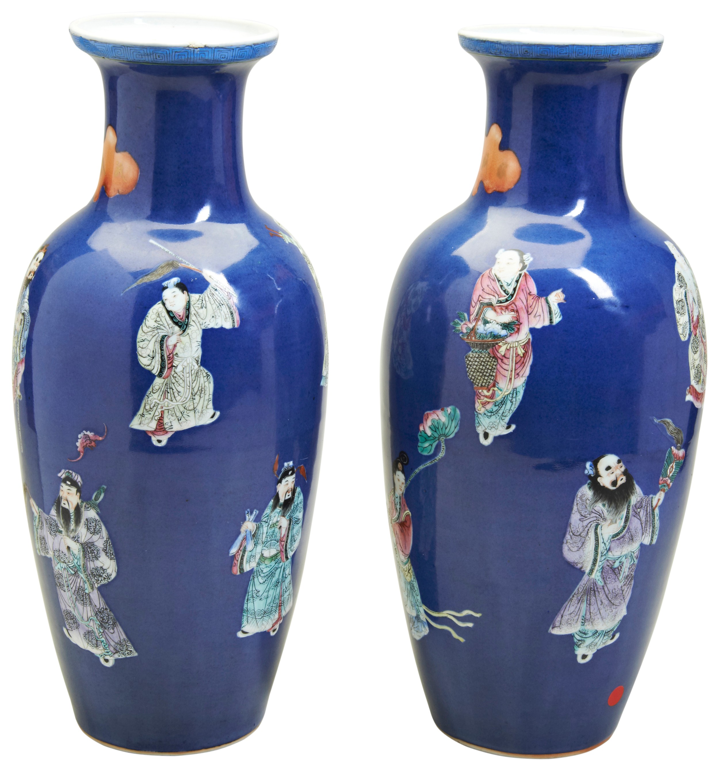 A GOOD PAIR OF POWDER-BLUE-GROUND FAMILLE ROSE 'IMMORTALS' VASES QING DYNASTY, 19TH CENTURY 清 十九世纪 - Image 2 of 2