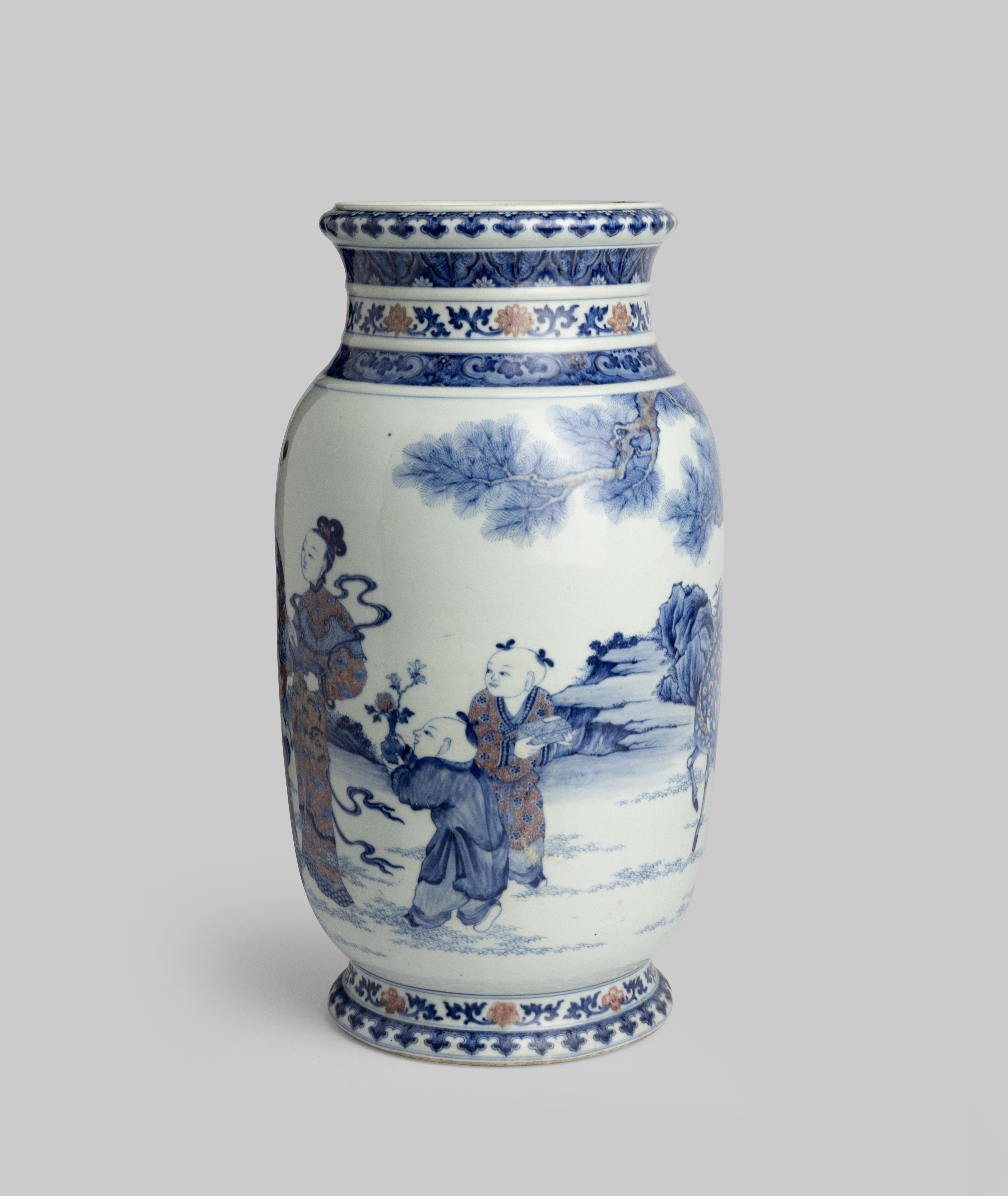 A LARGE AND RARE UNDERGLAZE BLUE AND COPPER-RED 'STAR GOD & DEER' LANTERN VASE YONGZHENG / - Image 7 of 12