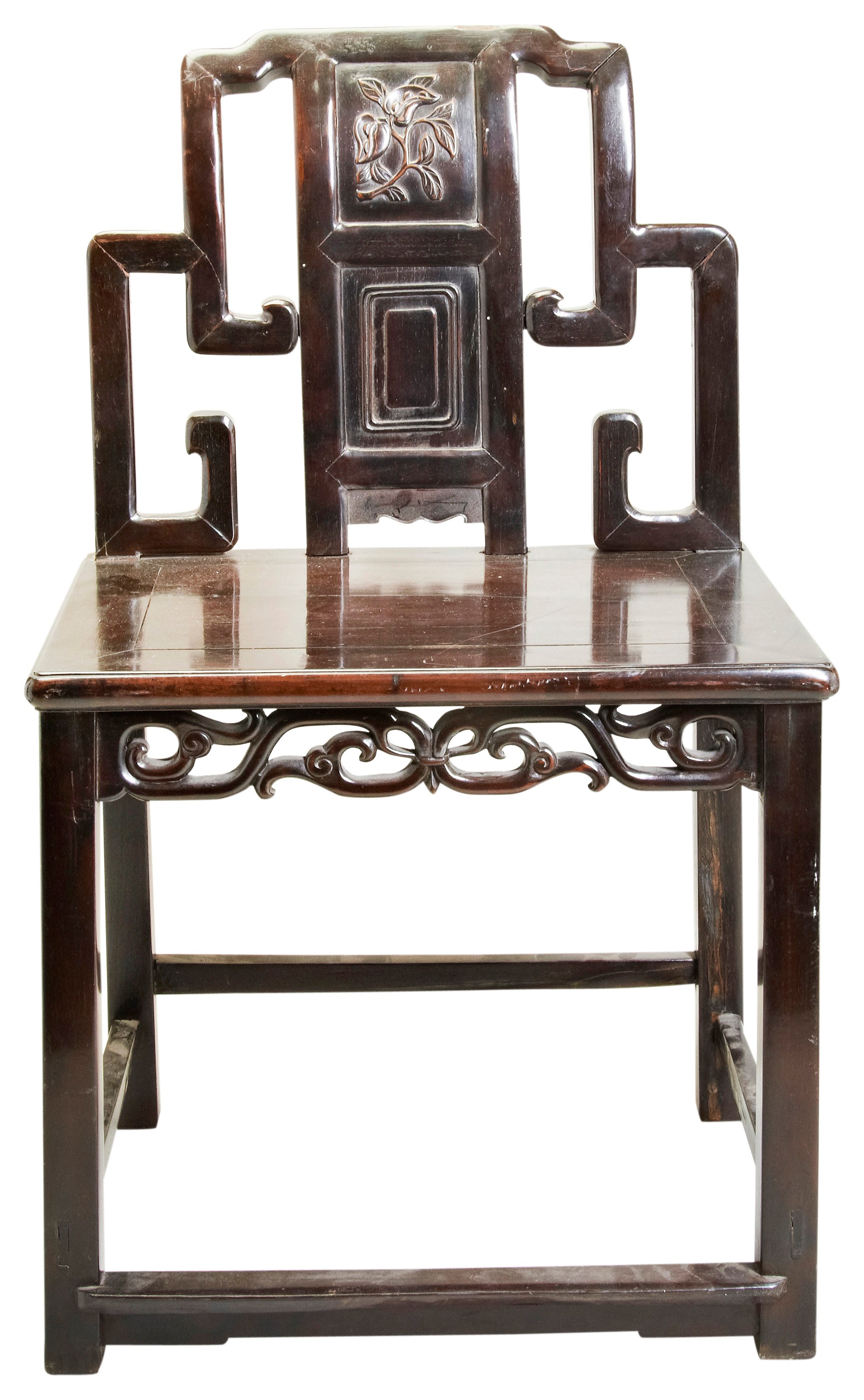 CARVED HUALI-HARDWOOD SIDE CHAIR LATE QING DYNASTY the shaped panel back carved with peaches, over a - Bild 2 aus 2