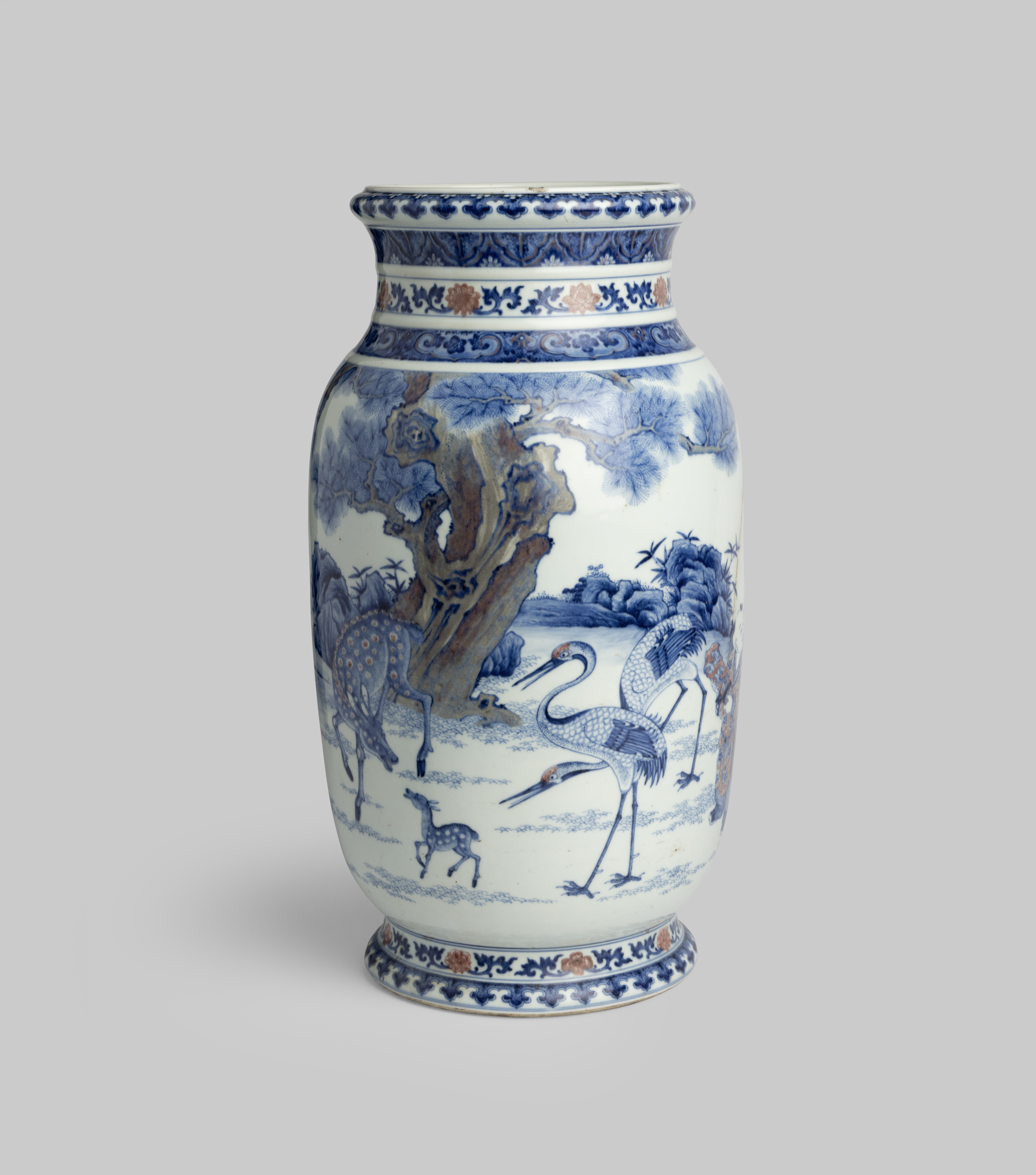 A LARGE AND RARE UNDERGLAZE BLUE AND COPPER-RED 'STAR GOD & DEER' LANTERN VASE YONGZHENG / - Image 4 of 12