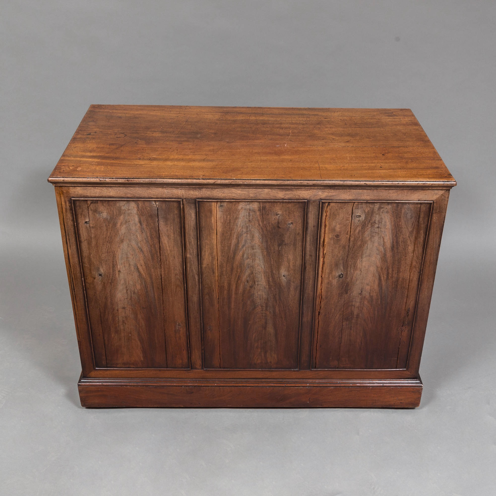 George III Mahogany Pedestal Desk - Image 3 of 10