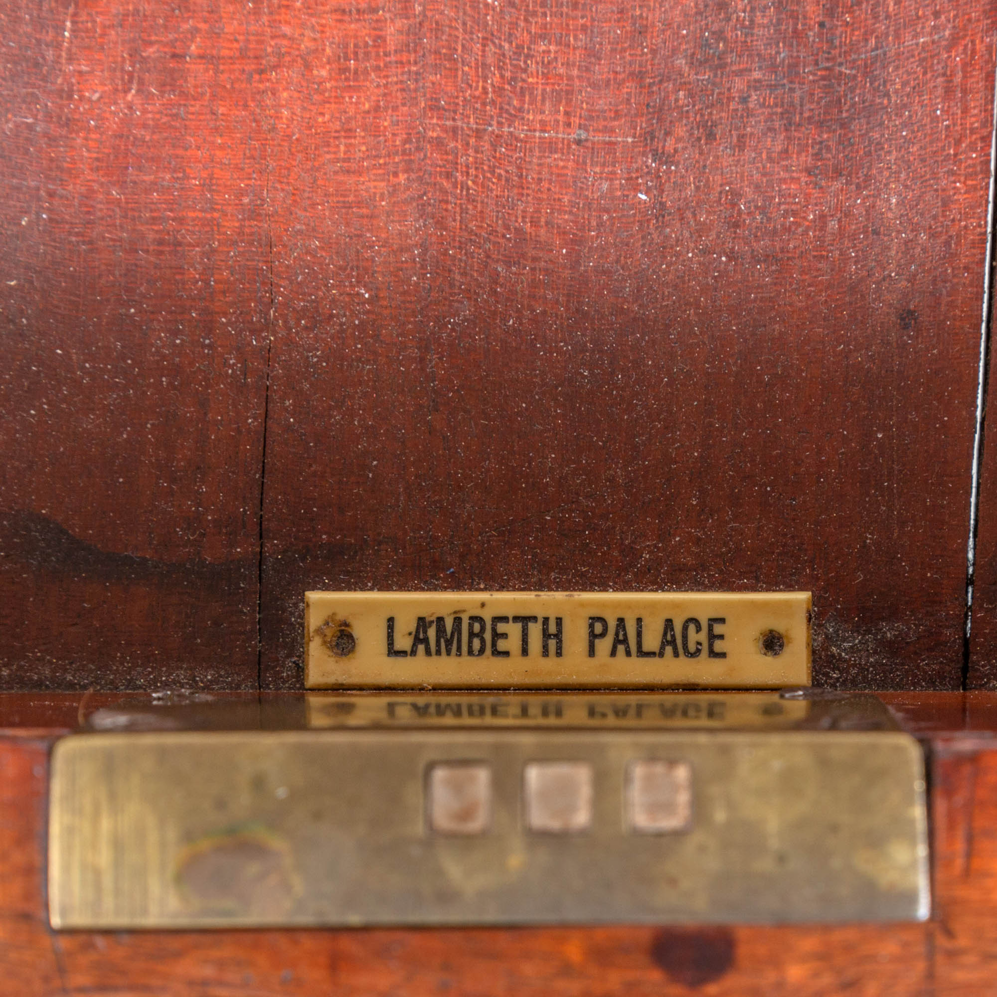 George III Mahogany Pedestal Desk - Image 7 of 10