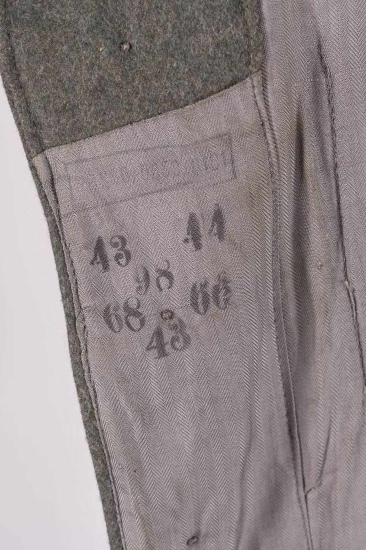 Waffen-SS, Feldbluse für einen Oberscharführer der 11. SS-Freiwilligen-Panzergrenadier-Division " - Bild 14 aus 34